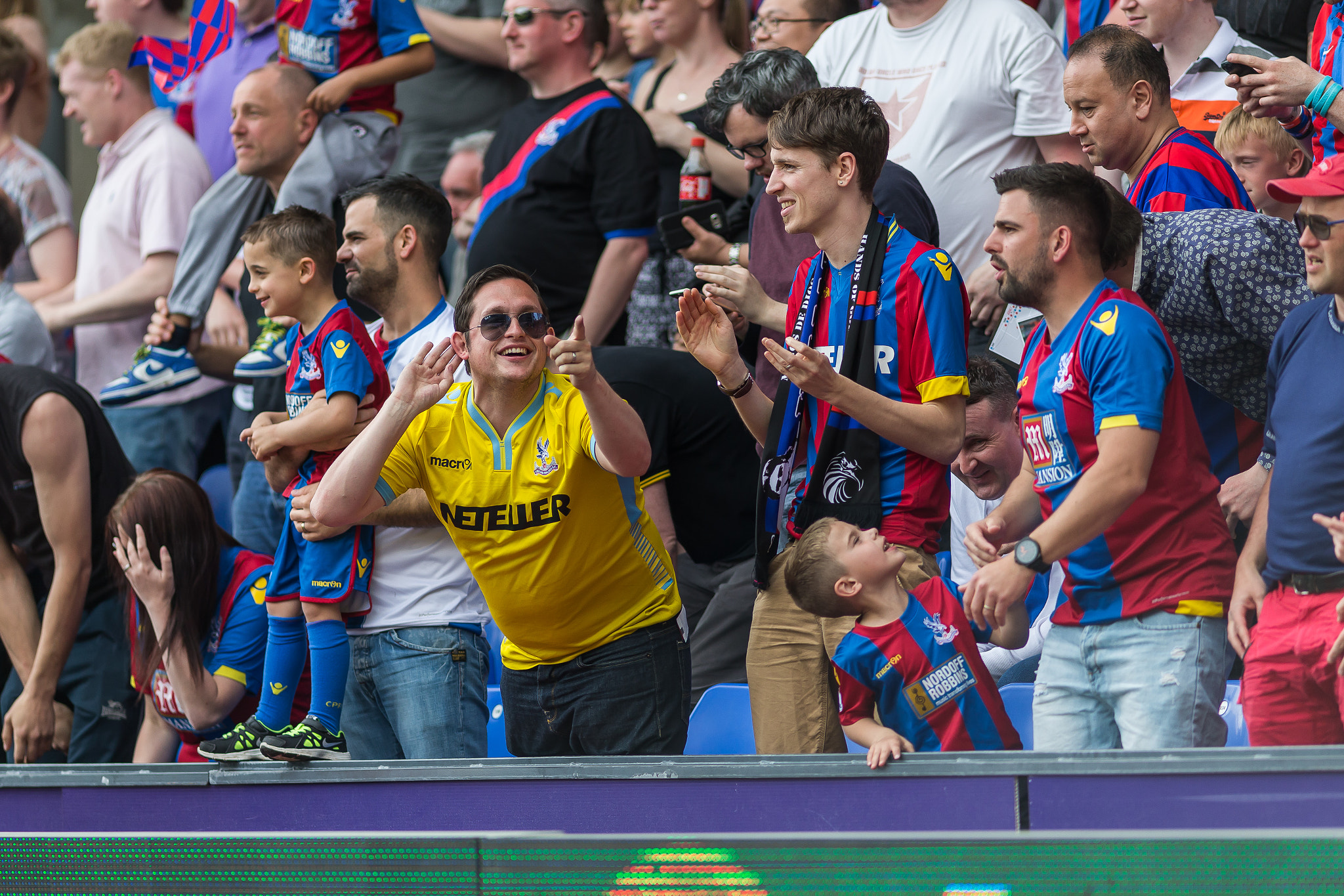 Canon EF 200mm F2.8L II USM sample photo. Crystal palace v stoke city - 7th may '16 photography