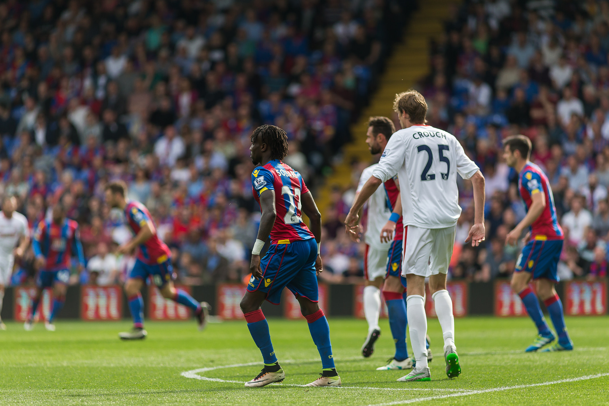 Canon EF 200mm F2.8L II USM sample photo. Crystal palace v stoke city - 7th may '16 photography