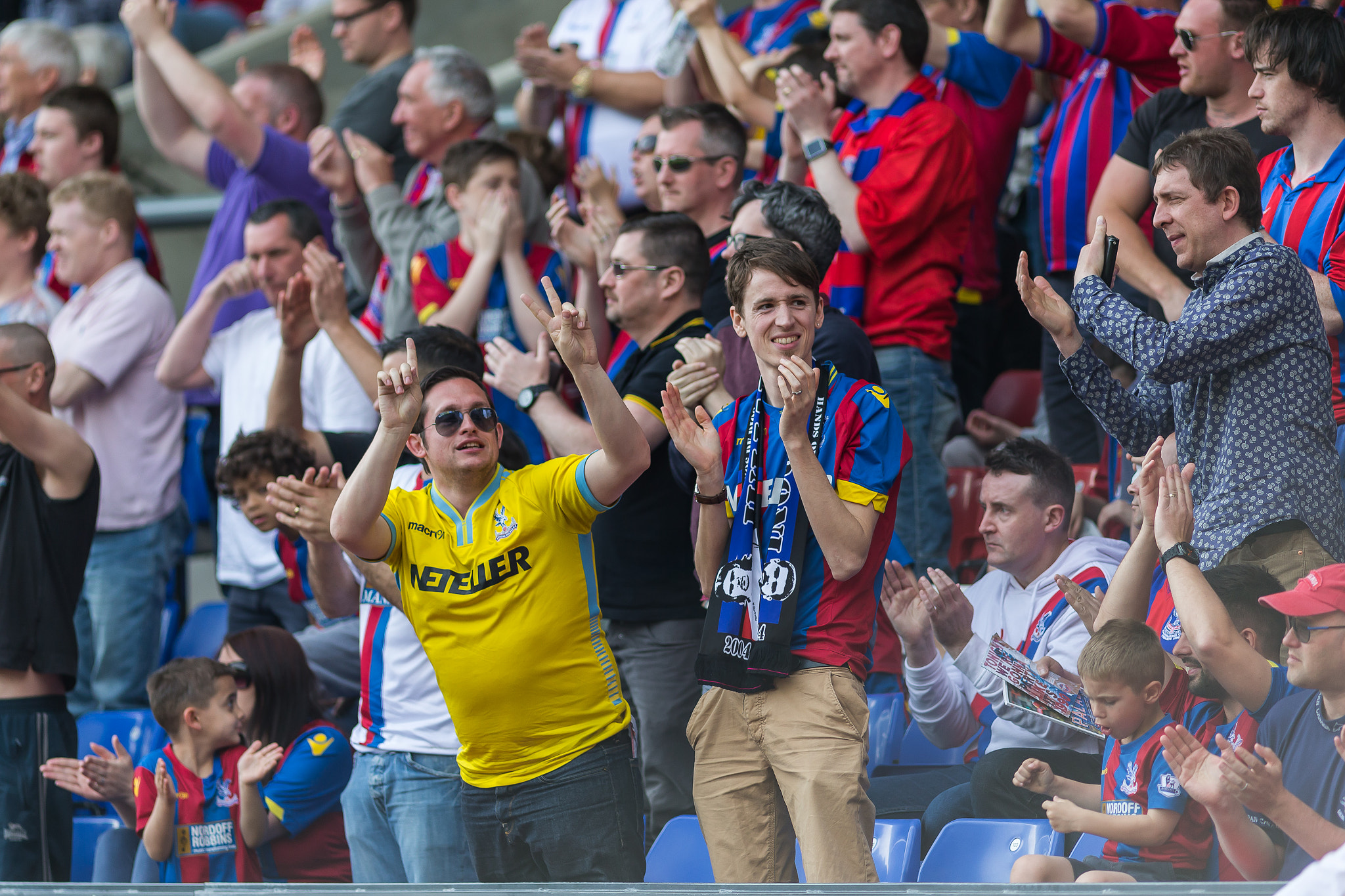 Canon EF 200mm F2.8L II USM sample photo. Crystal palace v stoke city - 7th may '16 photography
