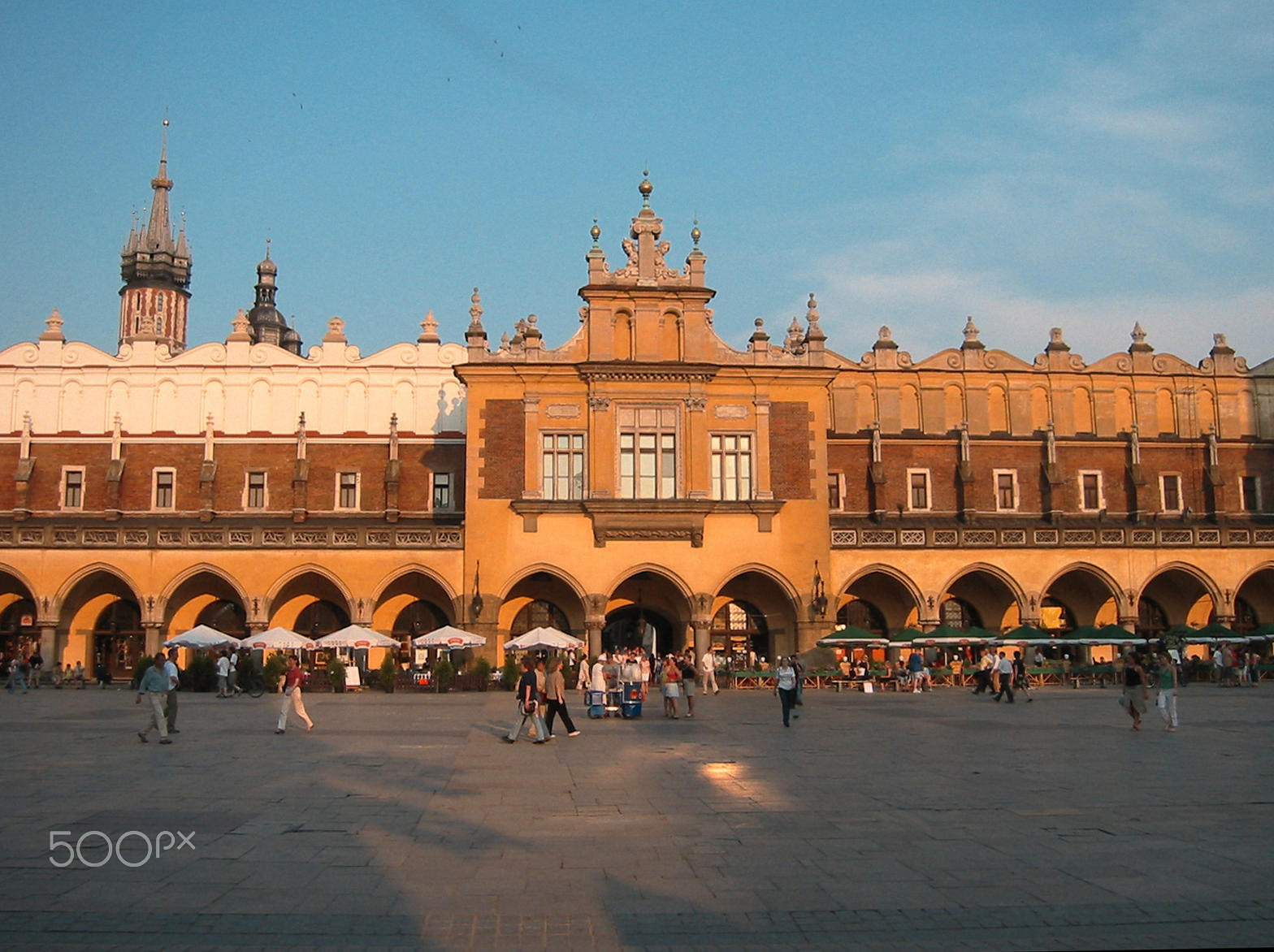 Canon PowerShot S200 sample photo. Krakow main square photography