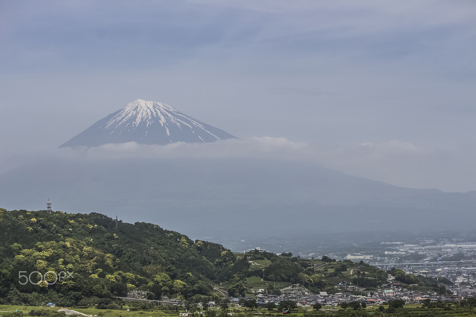 Canon EOS 700D (EOS Rebel T5i / EOS Kiss X7i) + Canon EF-S 55-250mm F4-5.6 IS STM sample photo. Mount fuji photography