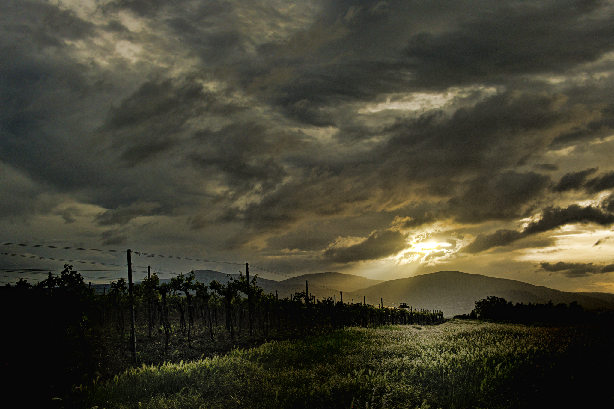 Nikon D3X sample photo. Dramatic clouds photography
