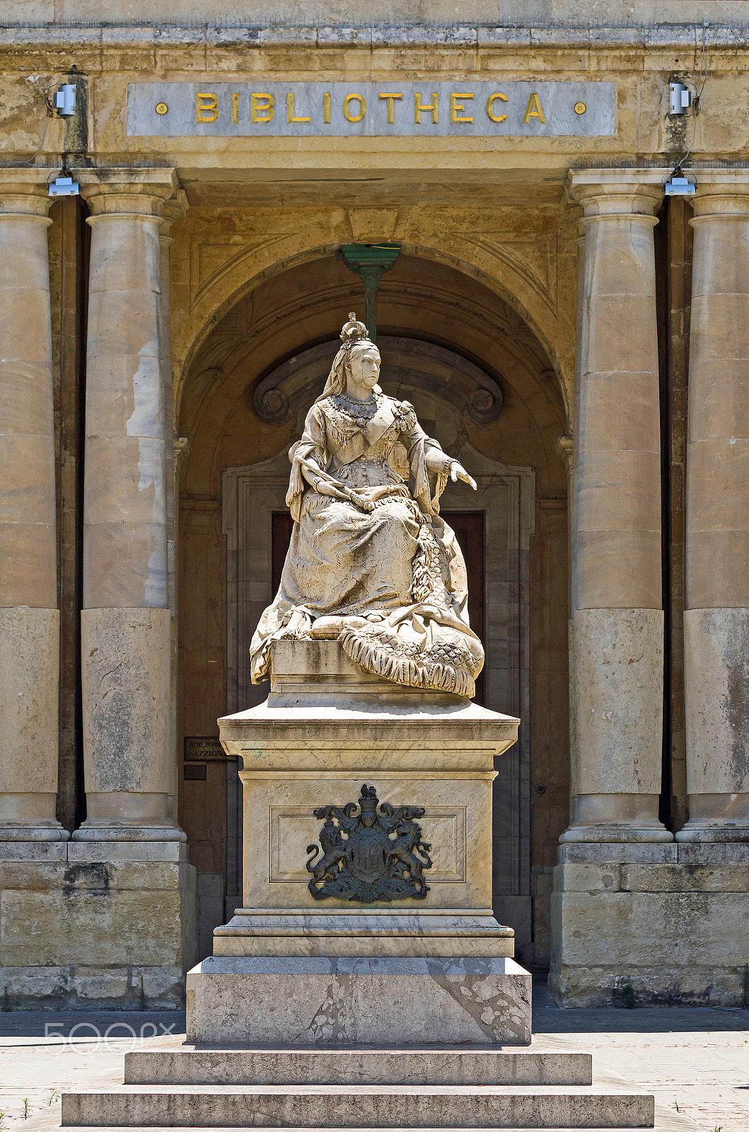Pentax K-5 II sample photo. Malta - queen victoria photography