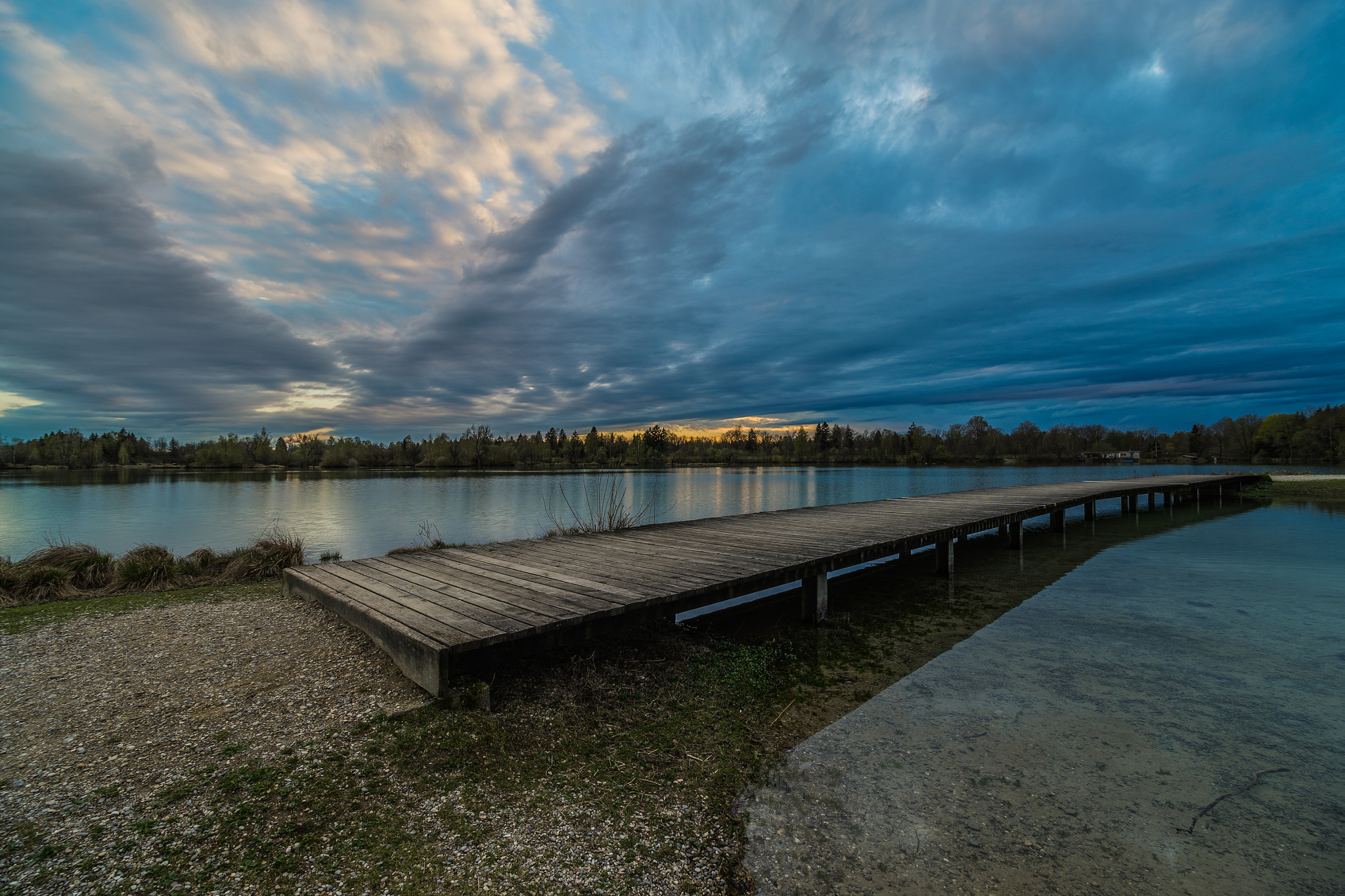 Sony a7R + Canon EF-S 10-18mm F4.5–5.6 IS STM sample photo. Weitmannsee - bavaria photography