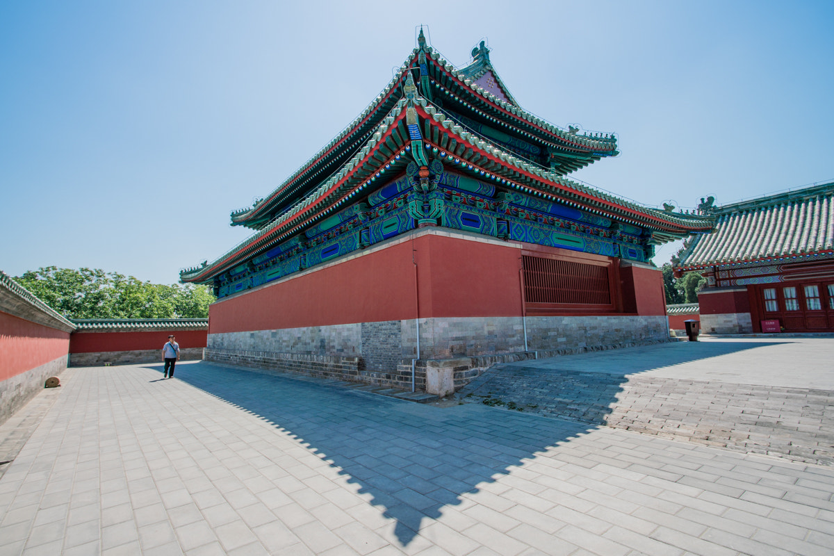 Sony a7R II + Canon EF 17-40mm F4L USM sample photo. The temple of heaven photography
