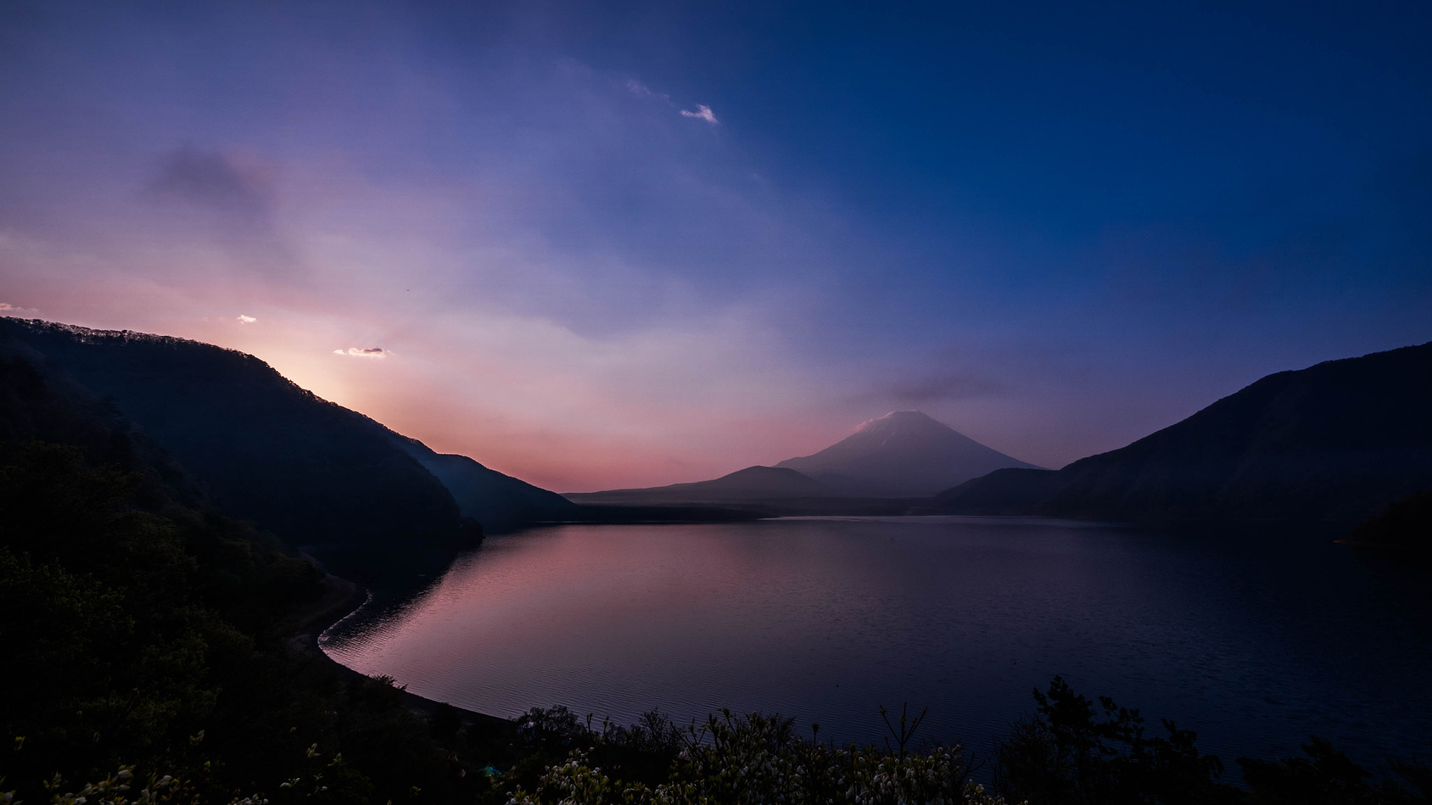 Panasonic Lumix G Vario 7-14mm F4 ASPH sample photo. Olympus digital camera photography