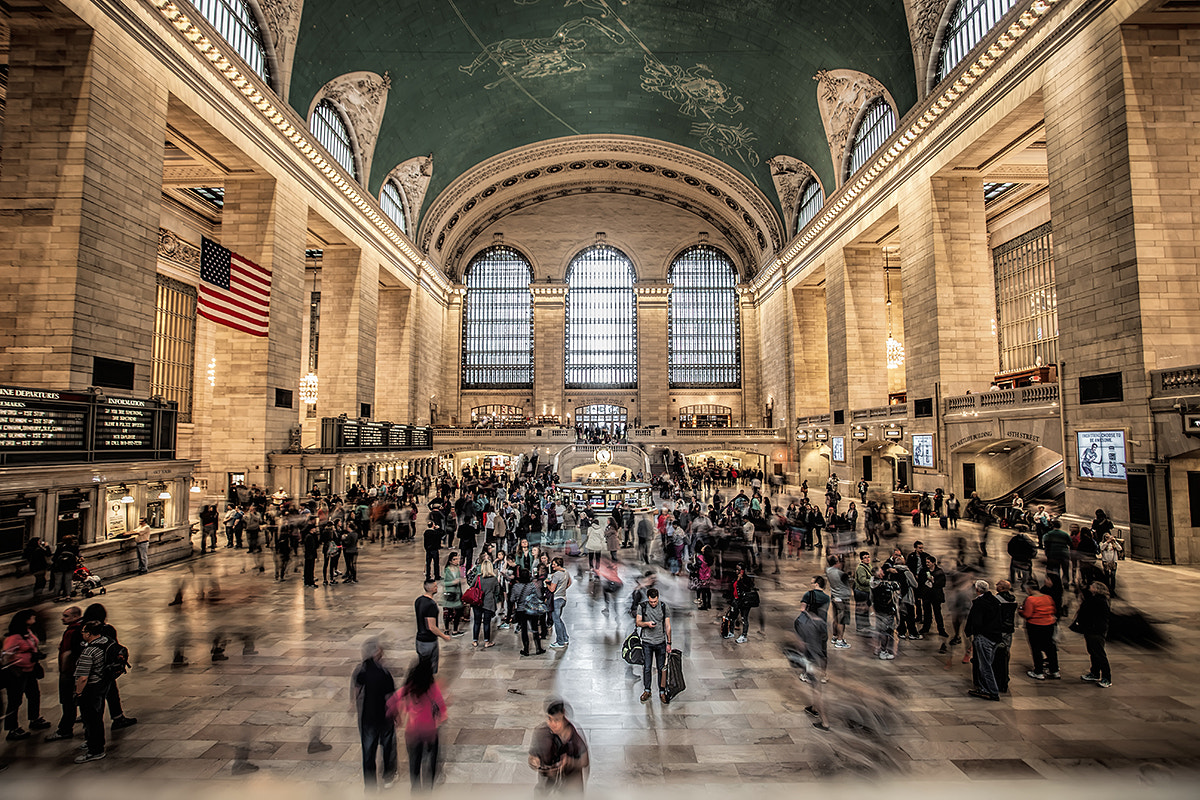 Sigma 17-35mm f/2.8-4 EX DG Aspherical HSM sample photo. Grand central terminal new york city photography