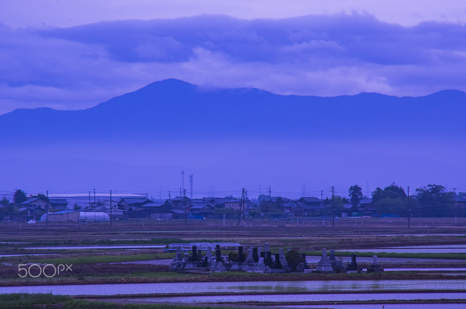 Tamron AF 18-200mm F3.5-6.3 XR Di II LD Aspherical (IF) Macro sample photo. "初夏の霞"haze in early summer photography