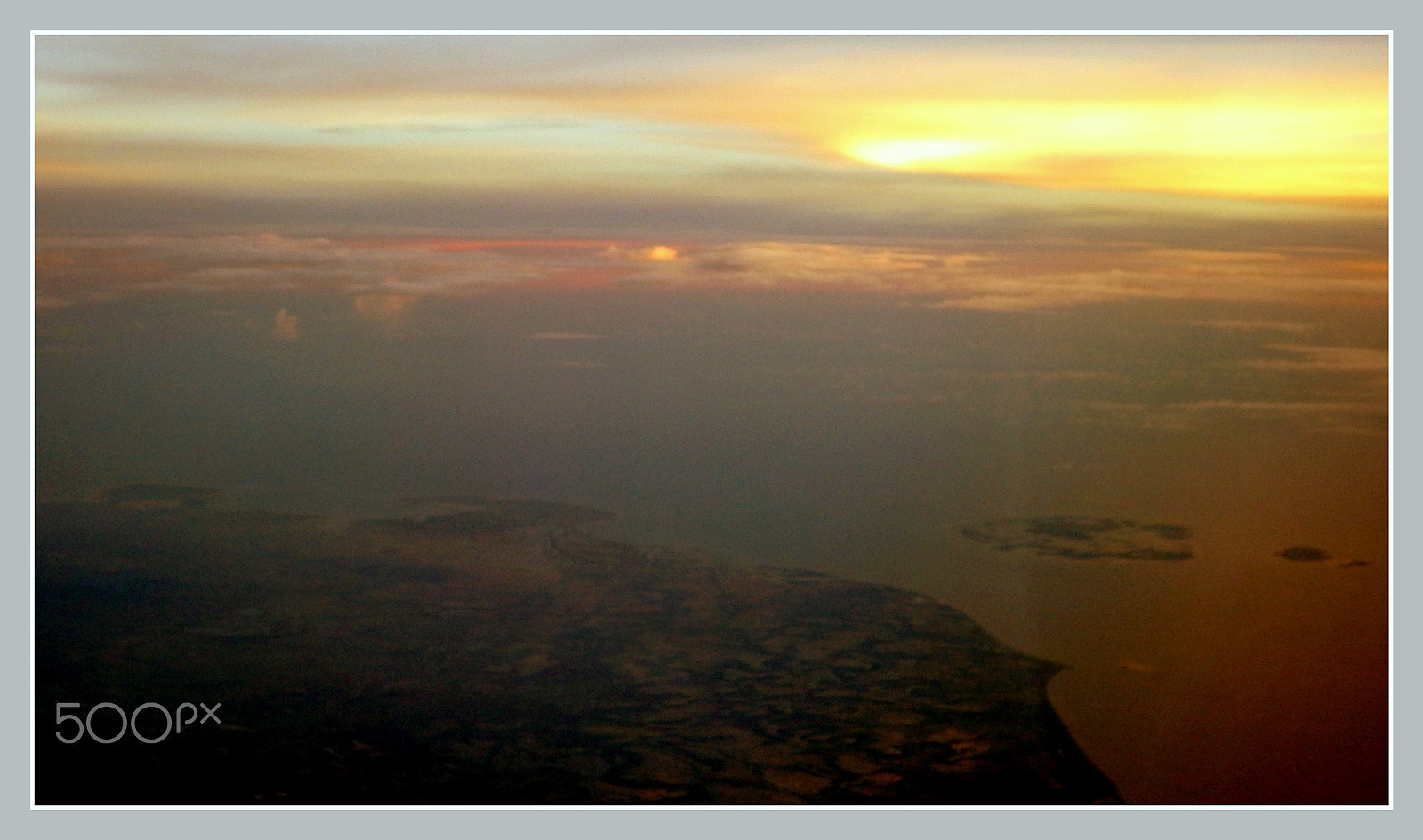 Ricoh WG-4 sample photo. Sunset horizon from airplane window photography