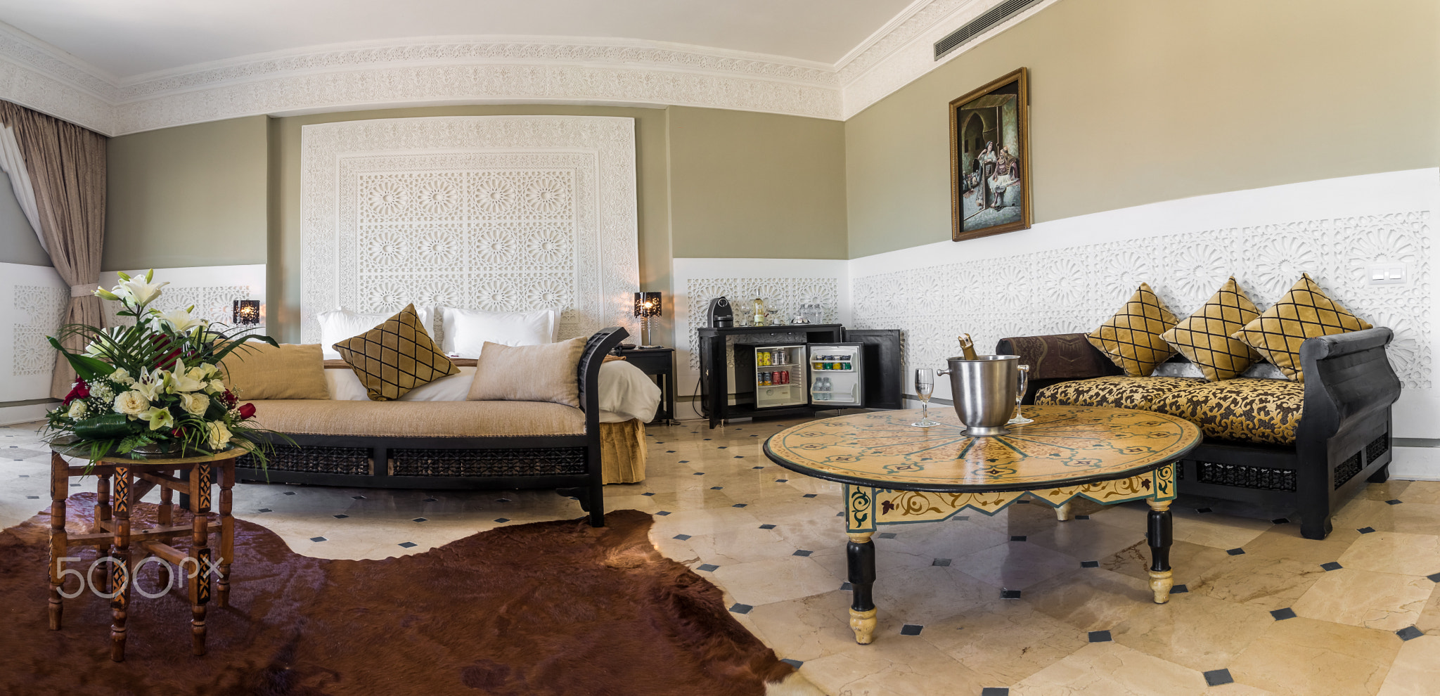 Moroccan room suite