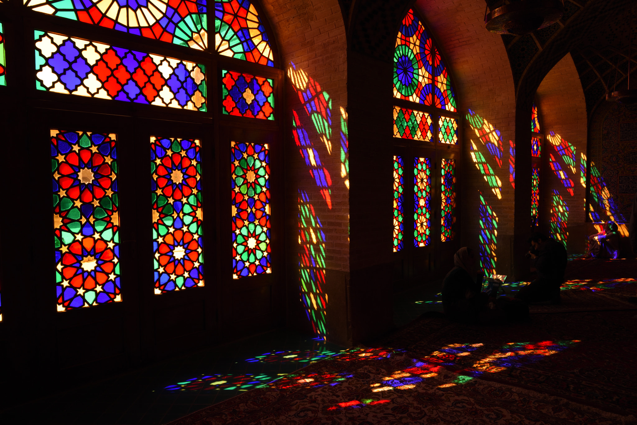 Nikon D750 + Nikon AF-S Nikkor 24mm F1.4G ED sample photo. World of filled in color photography