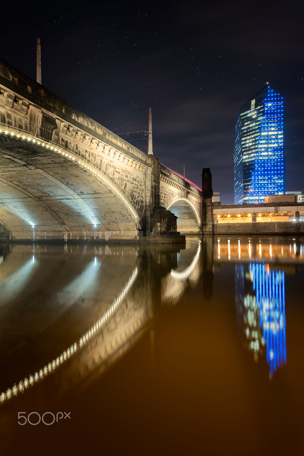 Sony a7R II + Canon EF 17-40mm F4L USM sample photo. Grace photography