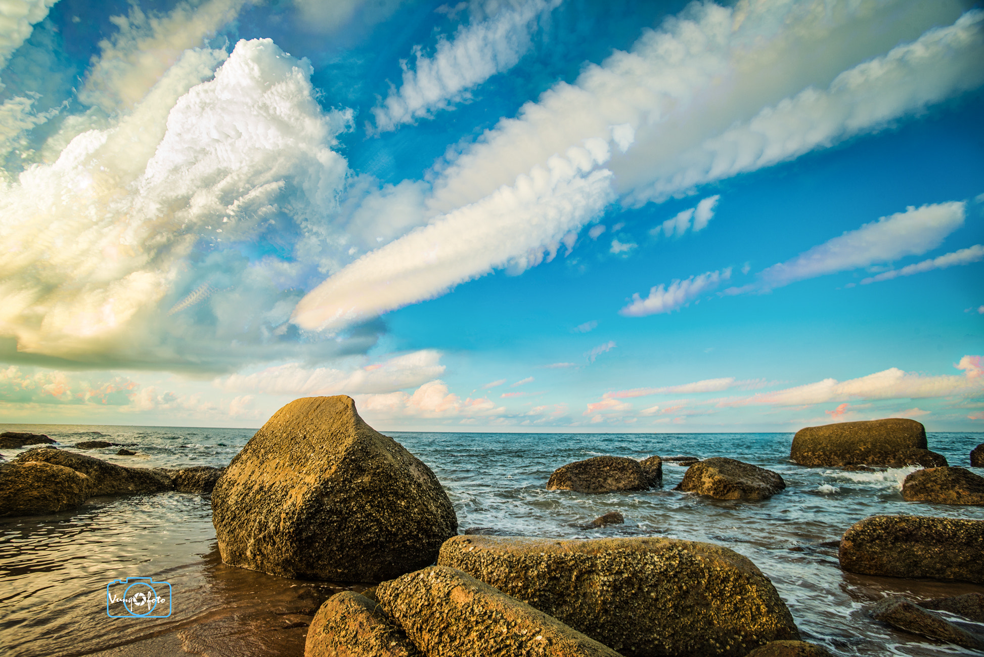 Nikon D600 sample photo. Wandering cloud! photography