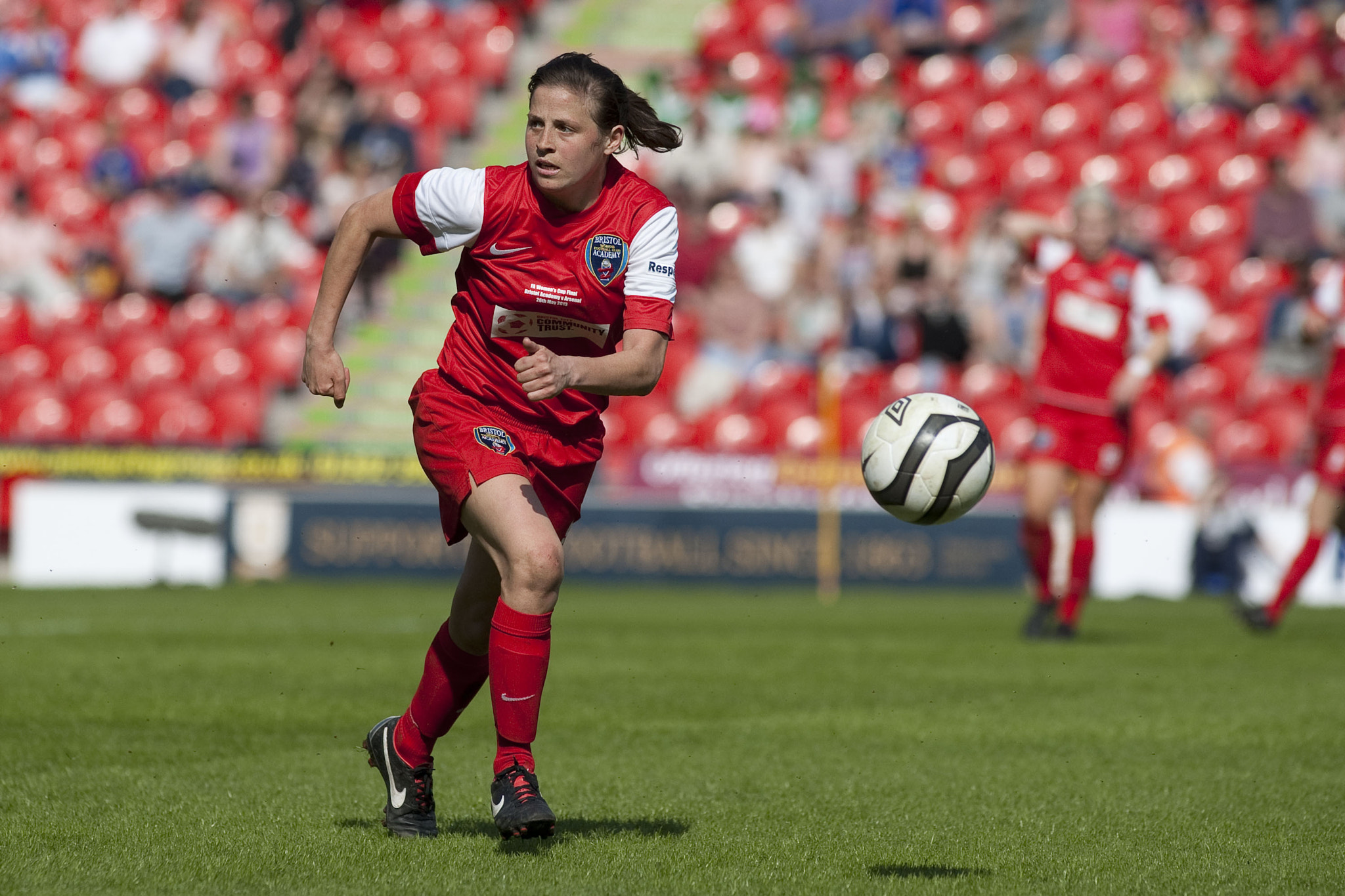 Canon EF 200mm f/1.8L sample photo. Anne marie heatherson (bristol)
 - arsenal ladies vs bristol academy - fa womens cup final at the... photography