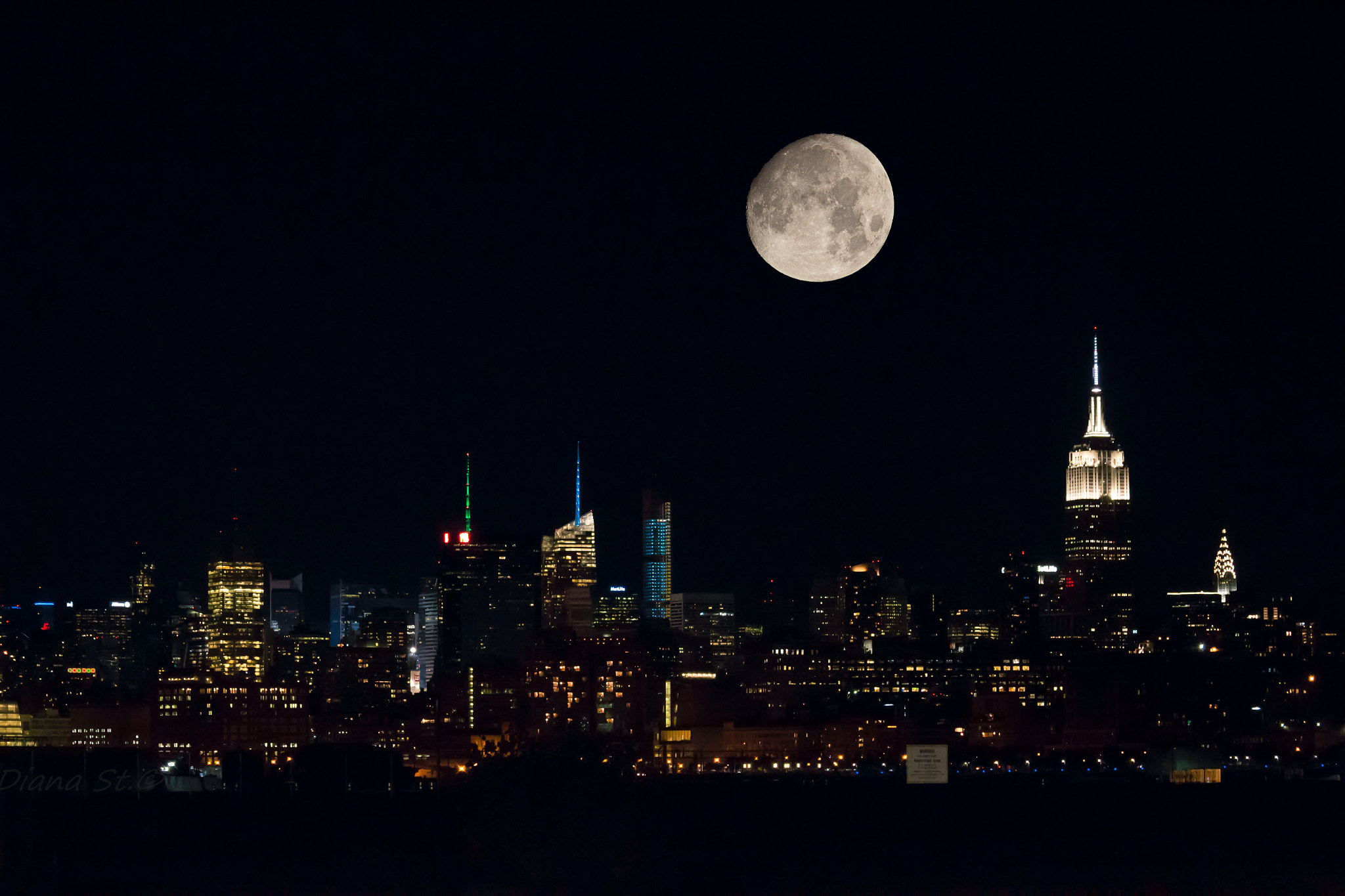 Canon EOS 650D (EOS Rebel T4i / EOS Kiss X6i) sample photo. Night new york photography