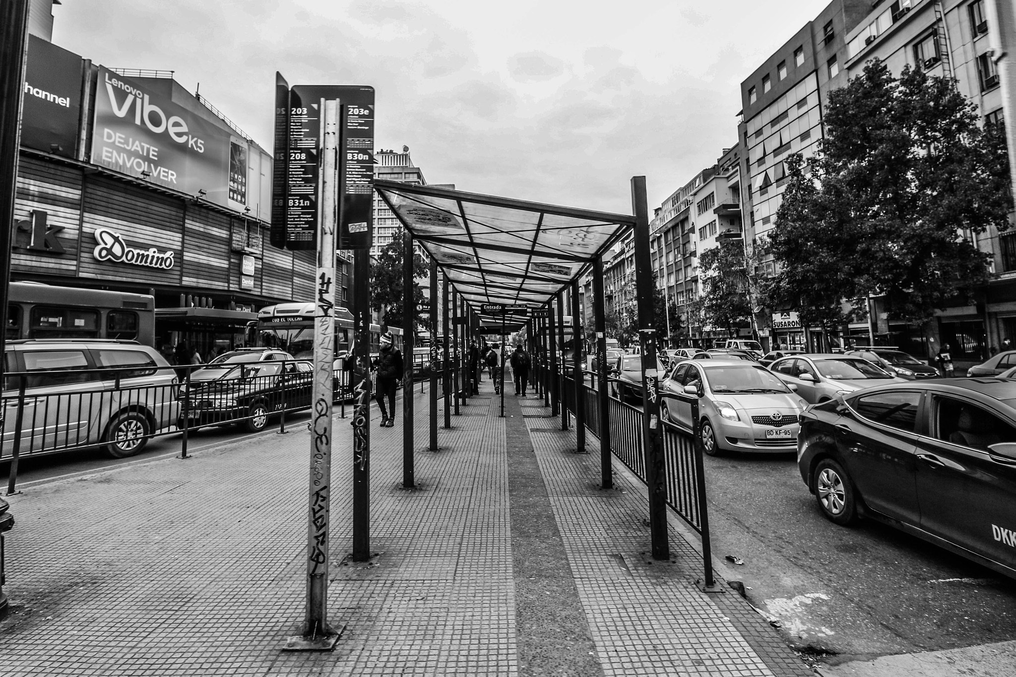 Canon EF-S 10-18mm F4.5–5.6 IS STM sample photo. City photography