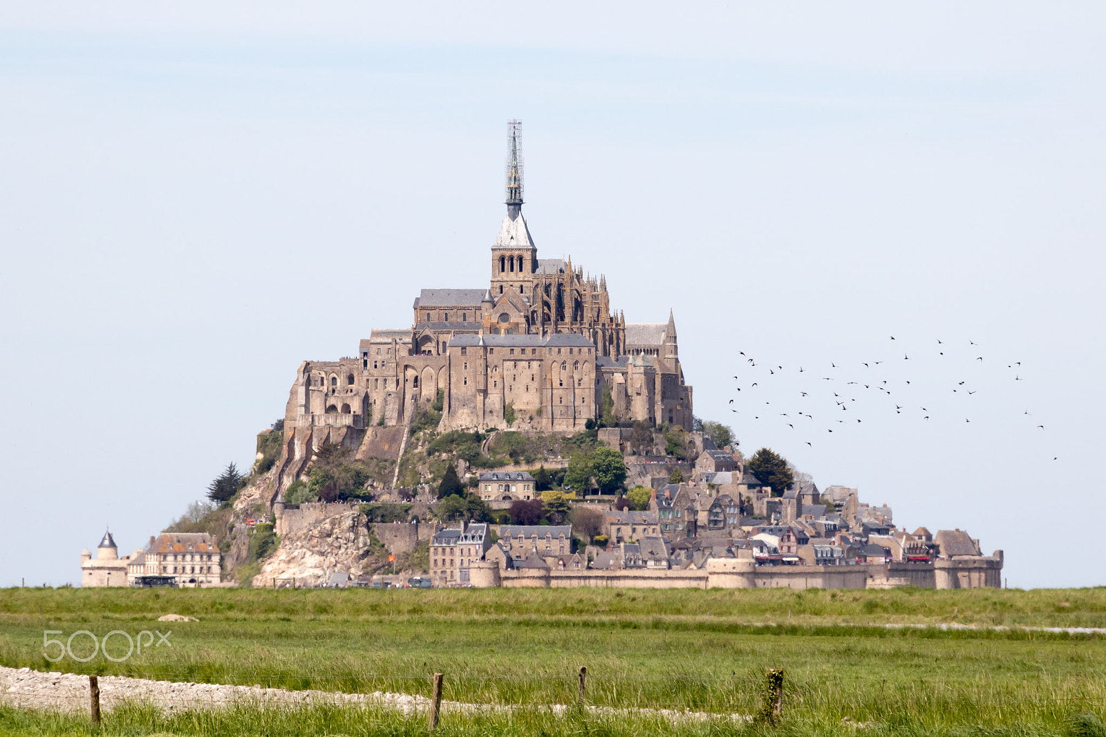 Canon EF-S 18-135mm F3.5-5.6 IS STM sample photo. Mont-saint-michel photography