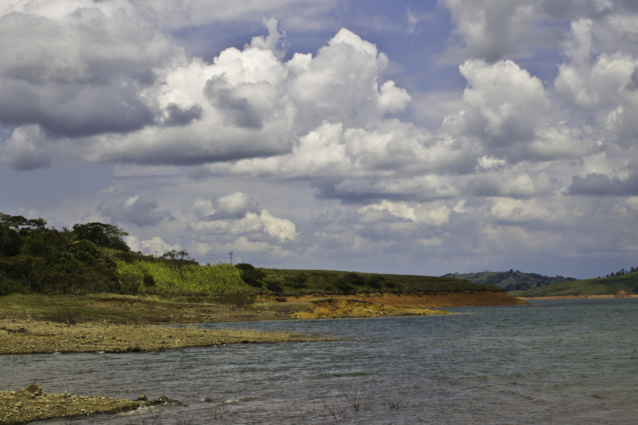 Canon EOS 1100D (EOS Rebel T3 / EOS Kiss X50) sample photo. Lago calima photography