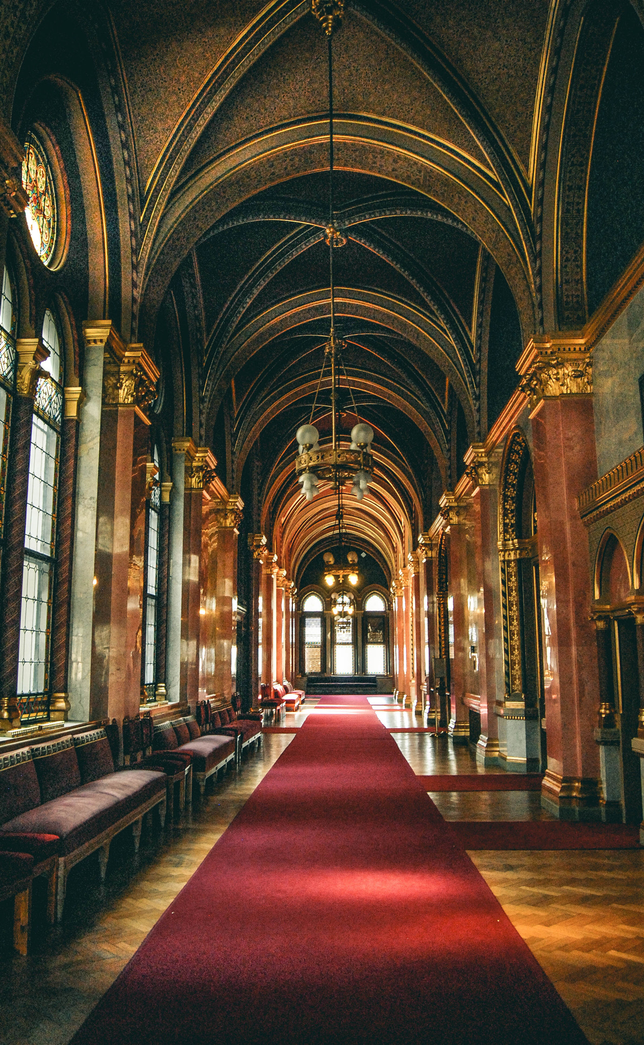 Nikon D200 sample photo. Budapest parliament photography