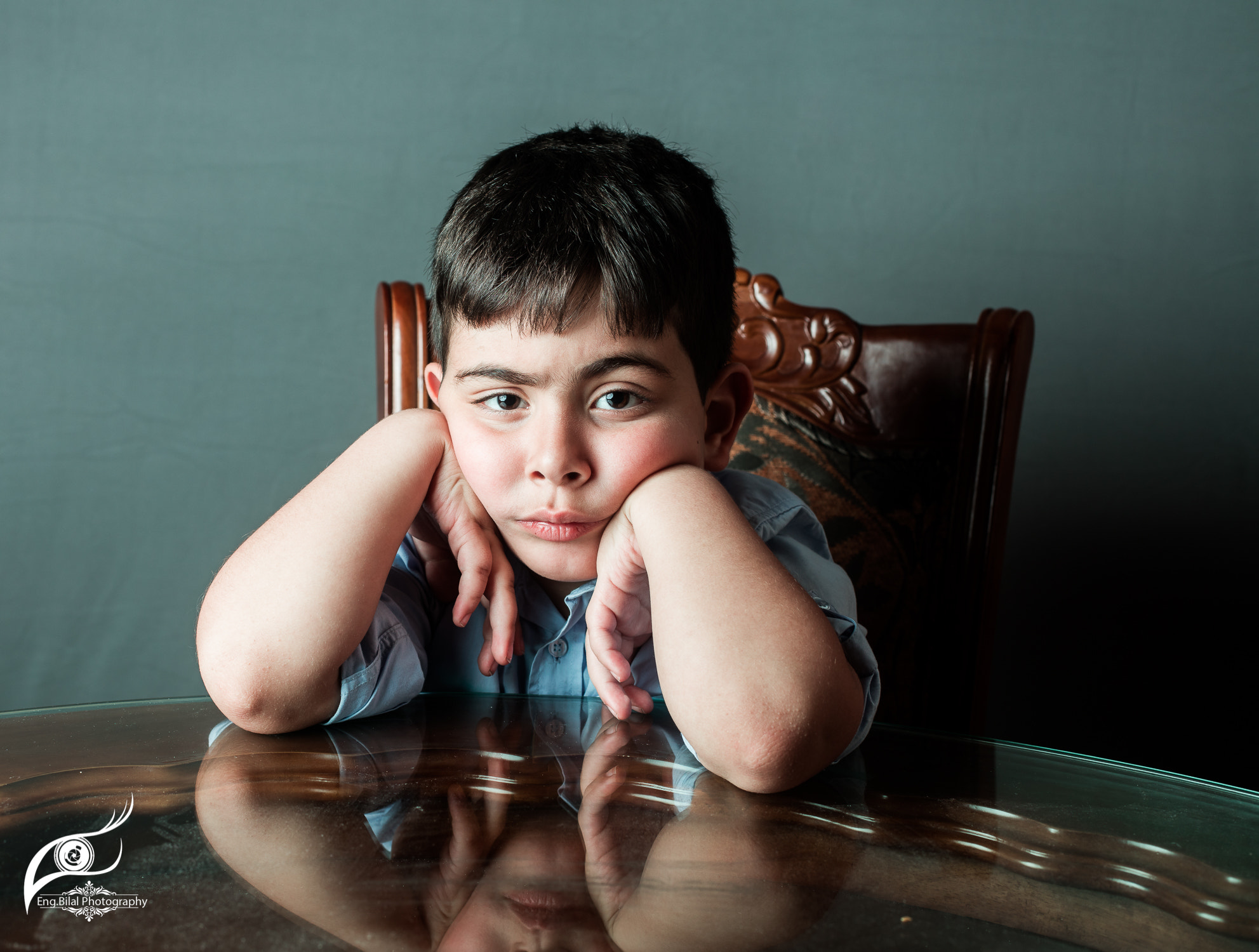 Canon EOS 5DS R + Canon EF 50mm F1.4 USM sample photo. Angry boy in dramatic scene photography