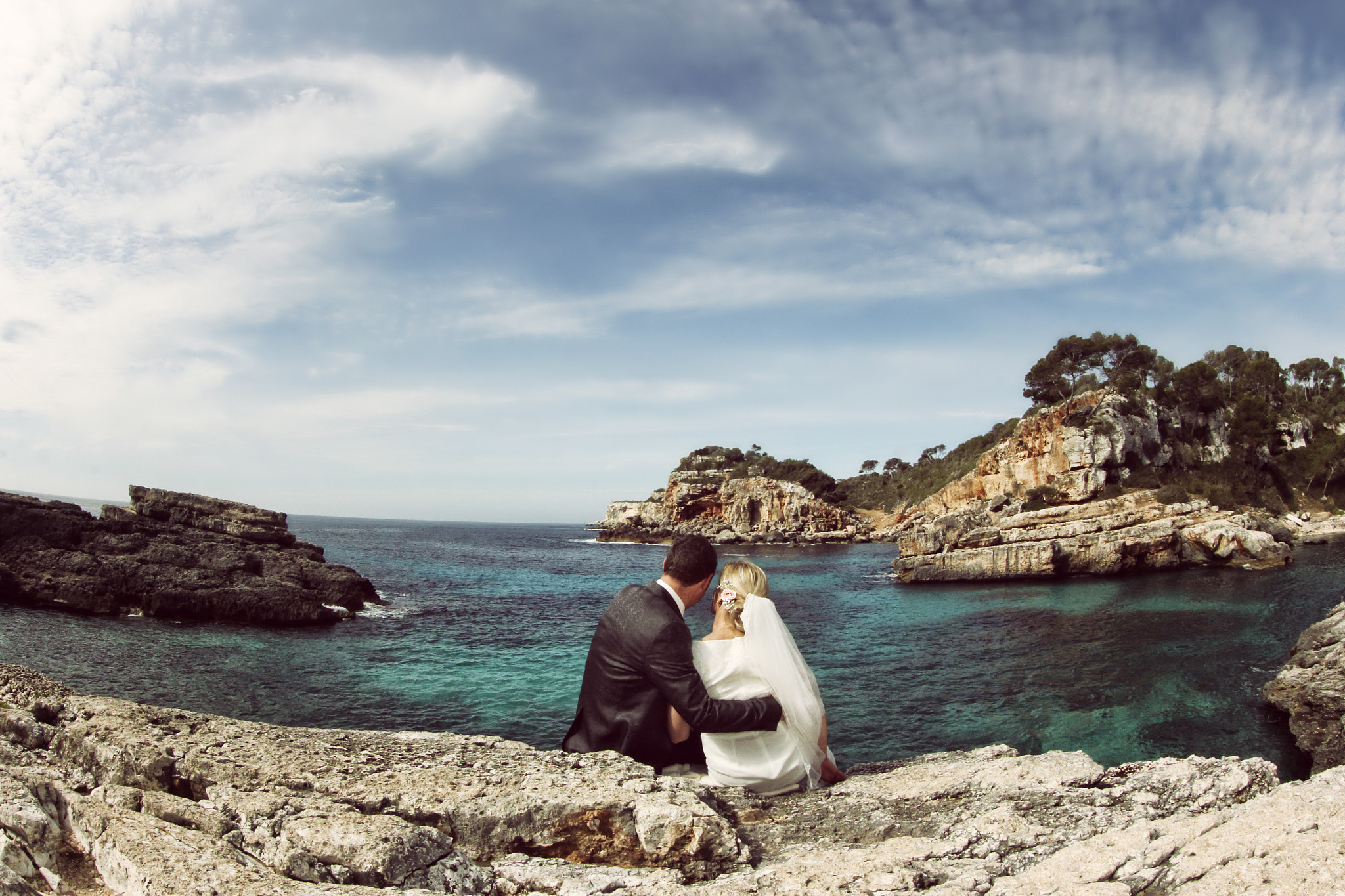 Canon EF 8-15mm F4L Fisheye USM sample photo. Beach wedding mallorca photography