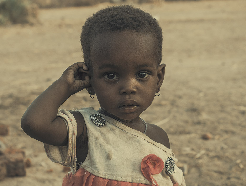 Panasonic Lumix DMC-GH4 + LUMIX G VARIO 35-100/F4.0-5.6 sample photo. African child photography