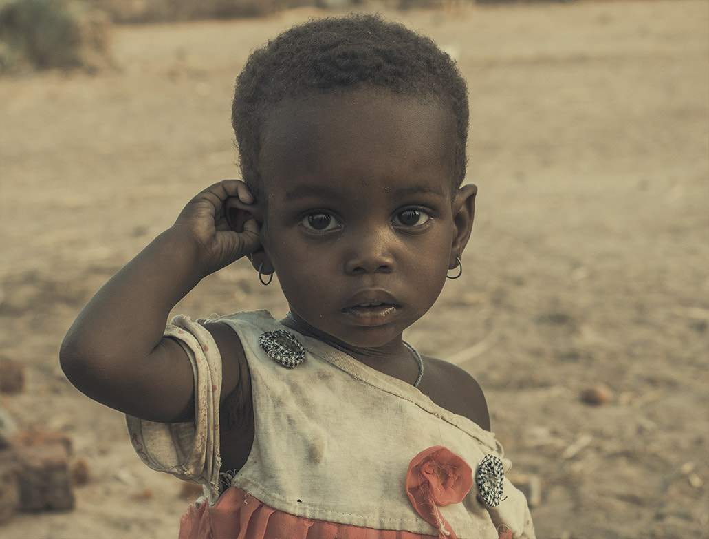 LUMIX G VARIO 35-100/F4.0-5.6 sample photo. African child photography