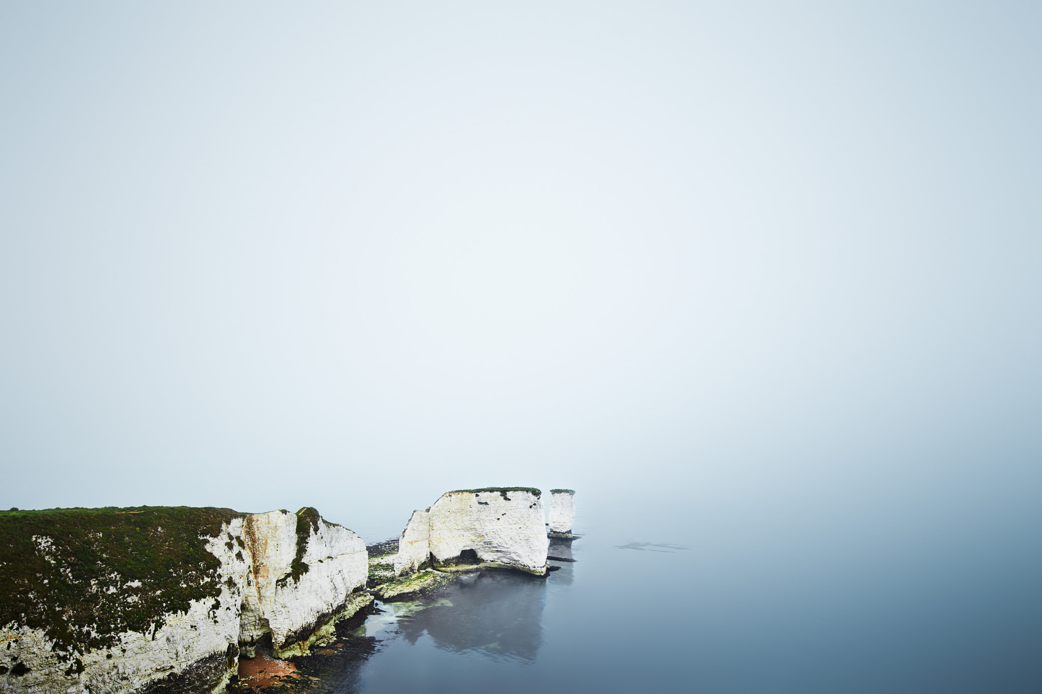 Canon EOS 5DS + Canon TS-E 17mm F4L Tilt-Shift sample photo. Old harry's rocks photography