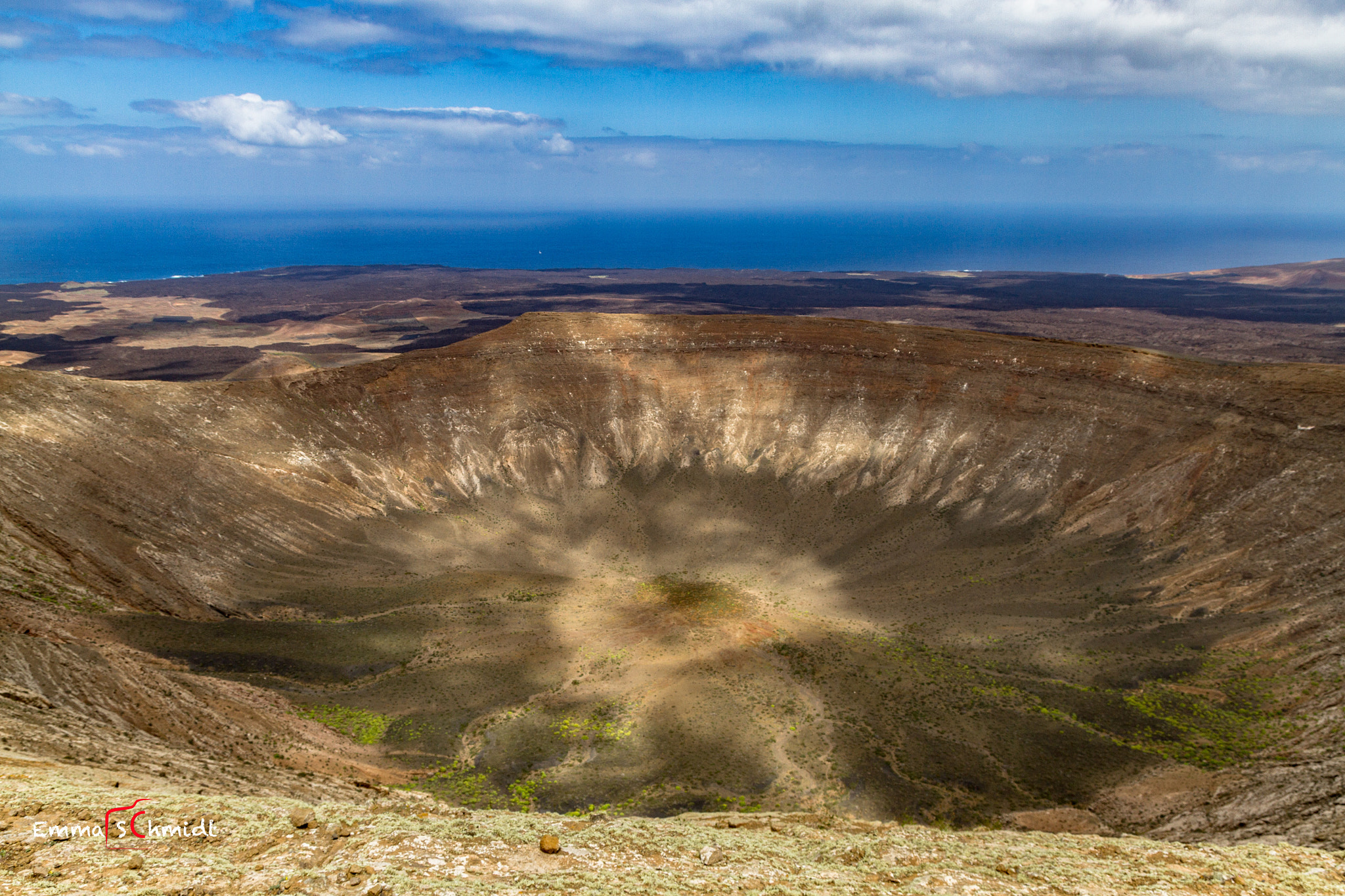 Canon EOS 7D + Sigma 17-70mm F2.8-4 DC Macro OS HSM sample photo. On the crater photography