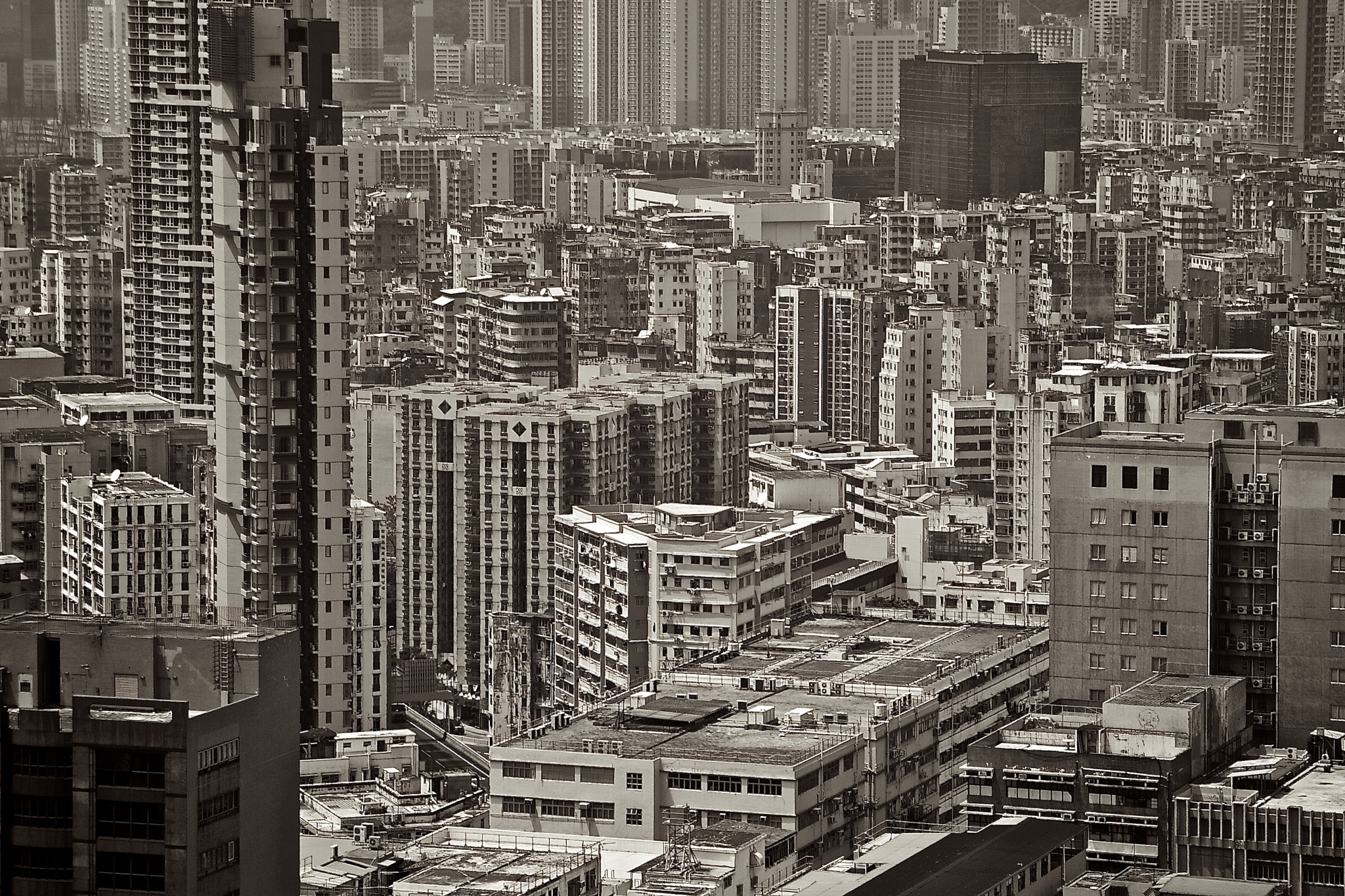 Canon EOS-1D Mark II N sample photo. Bangkok living photography