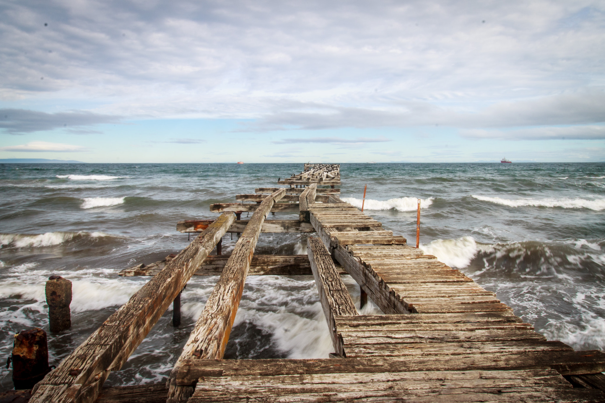 Tamron SP AF 17-50mm F2.8 XR Di II LD Aspherical (IF) sample photo. Souther pier photography