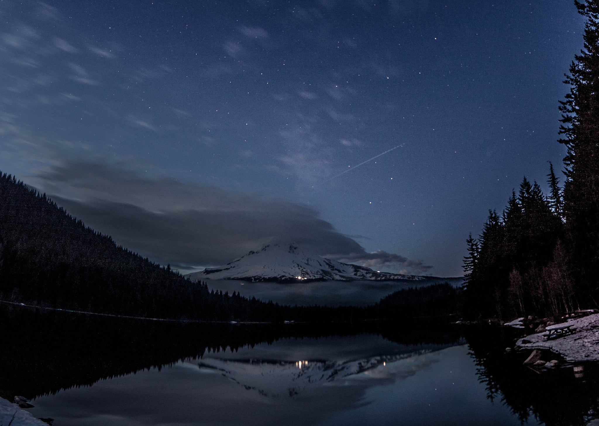 Canon EF 14mm F2.8L II USM sample photo. Didn't stay long enough for the stars i wanted, but i got some. any advice? photography