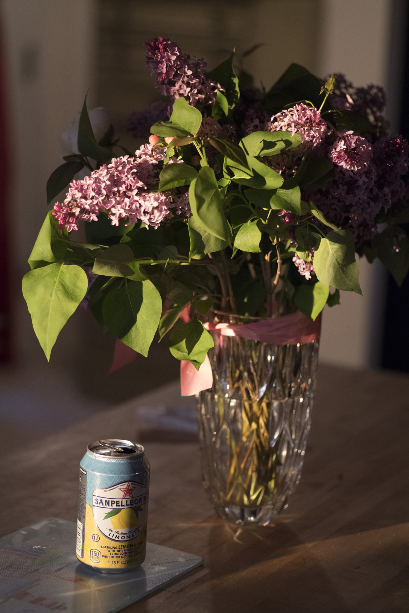 Pentax K-1 sample photo. I need a drink photography