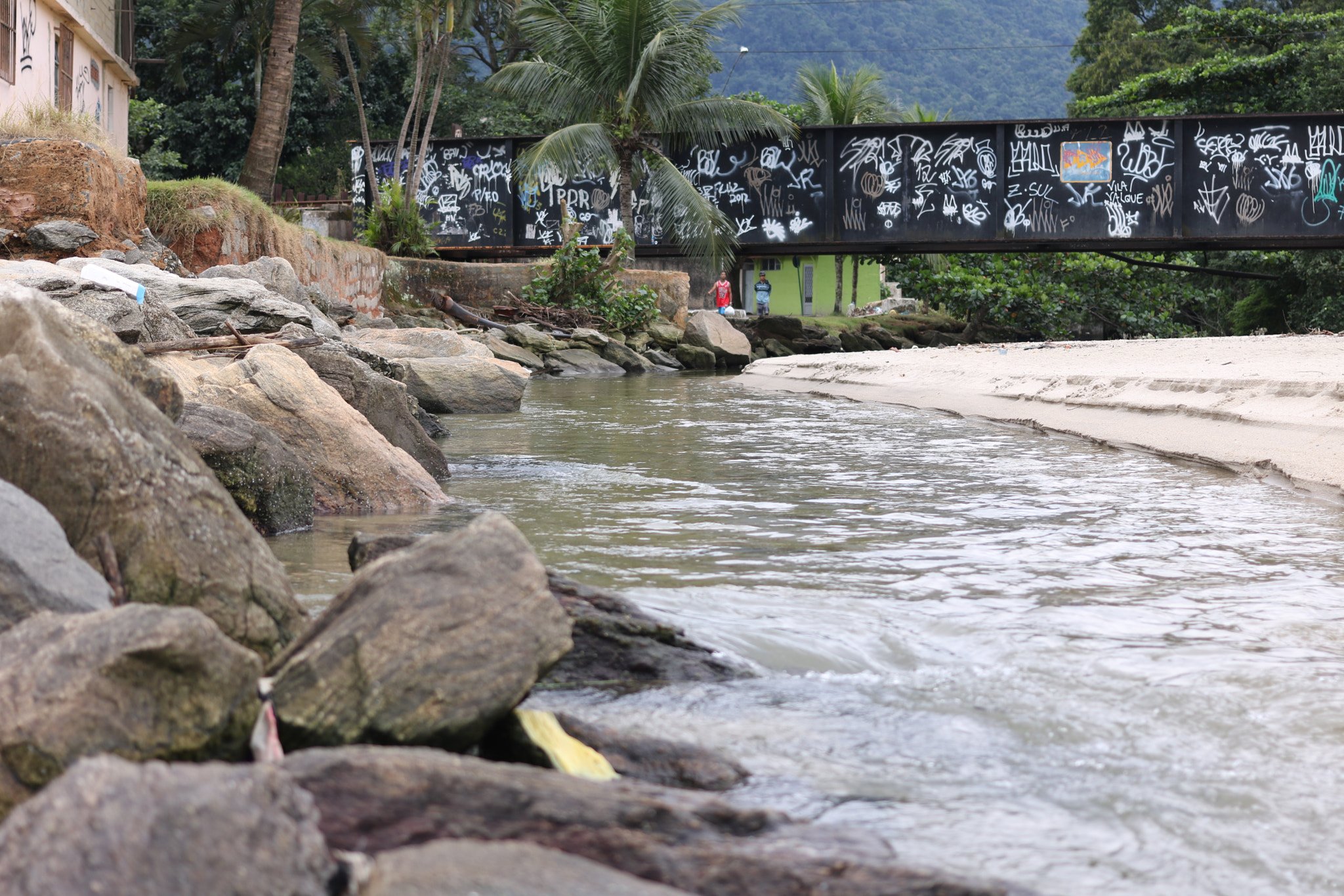 Canon EF 40mm F2.8 STM sample photo. Praia de muriqui photography