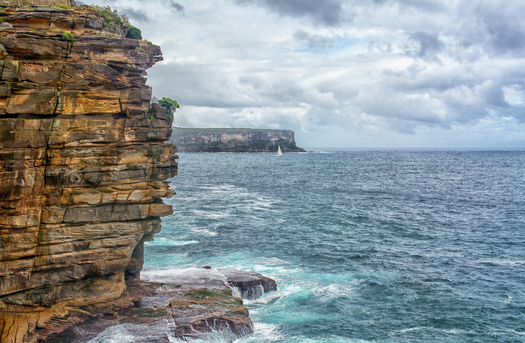 Nikon D7100 + Sigma 18-125mm F3.8-5.6 DC HSM sample photo. Cliff photography