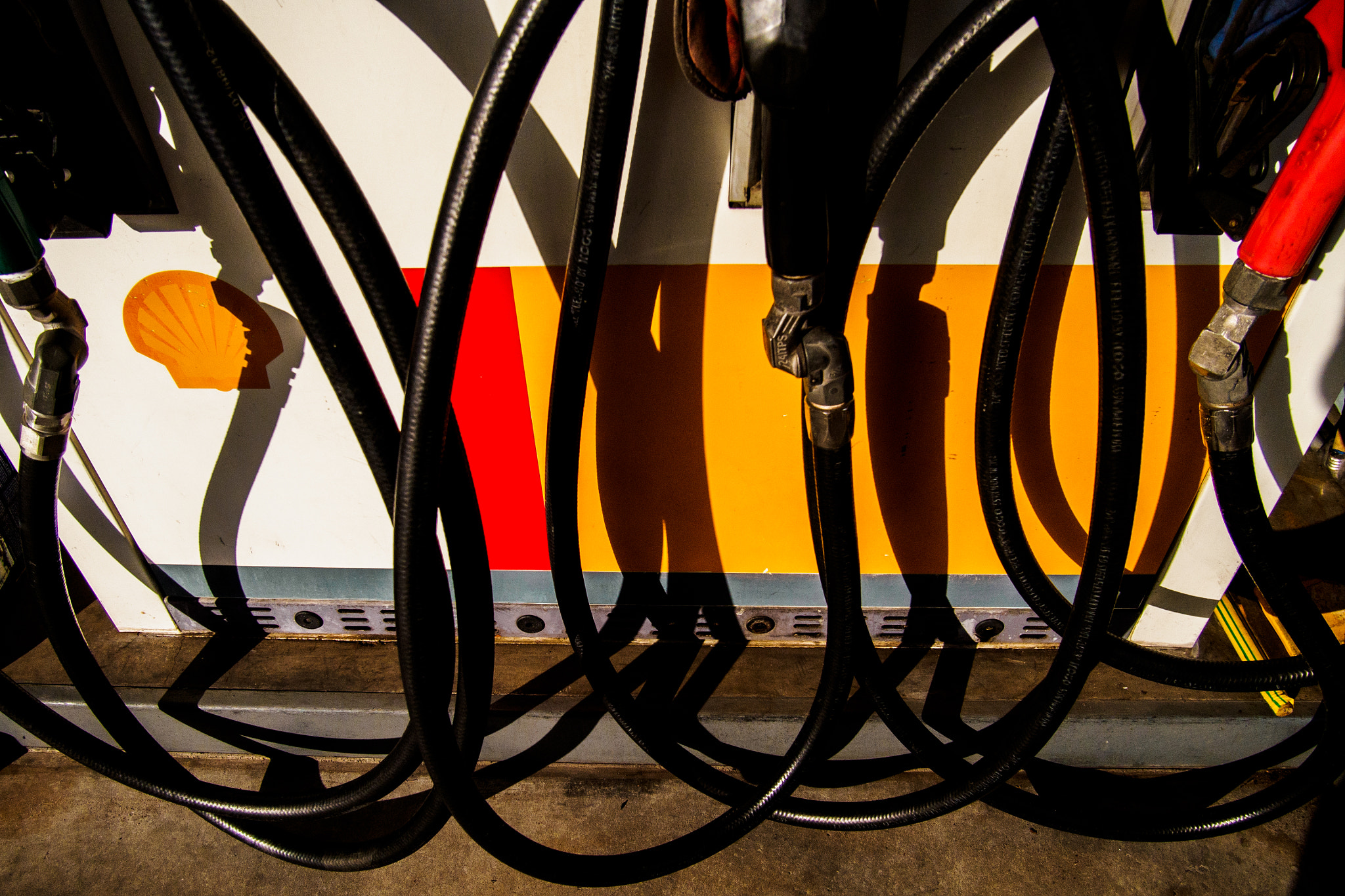 Olympus OM-D E-M5 sample photo. Gasoline colors photography