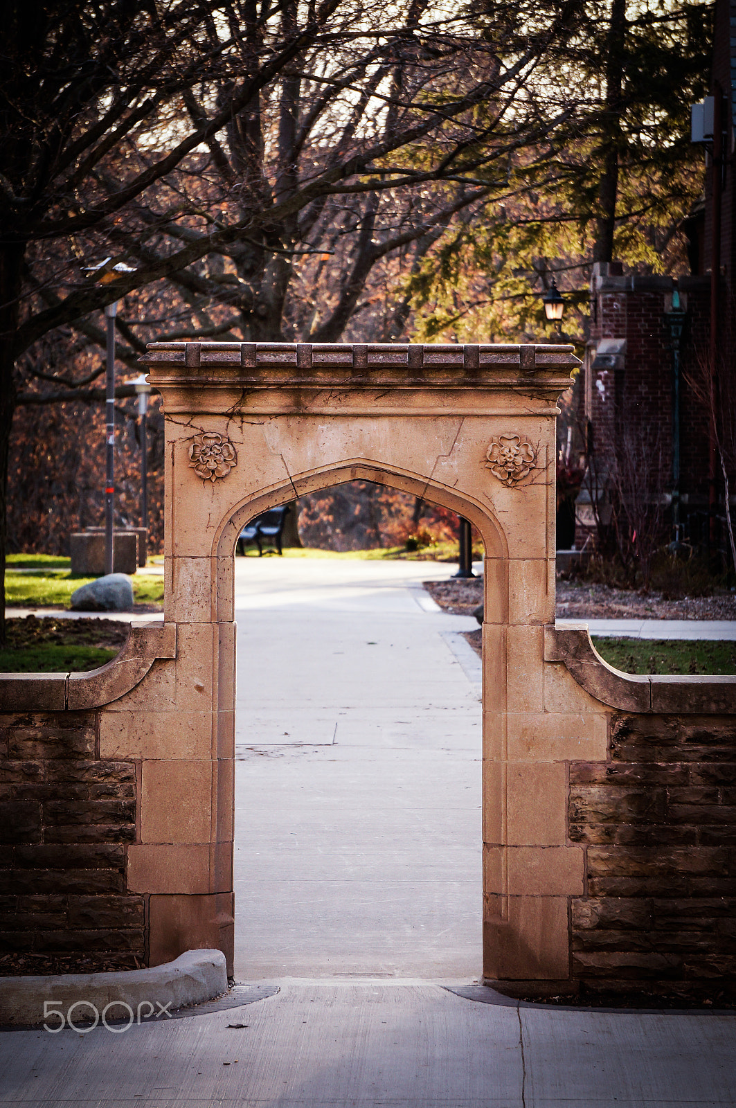 Sony Alpha NEX-3N + Sony E 55-210mm F4.5-6.3 OSS sample photo. The arch | mcmaster university photography