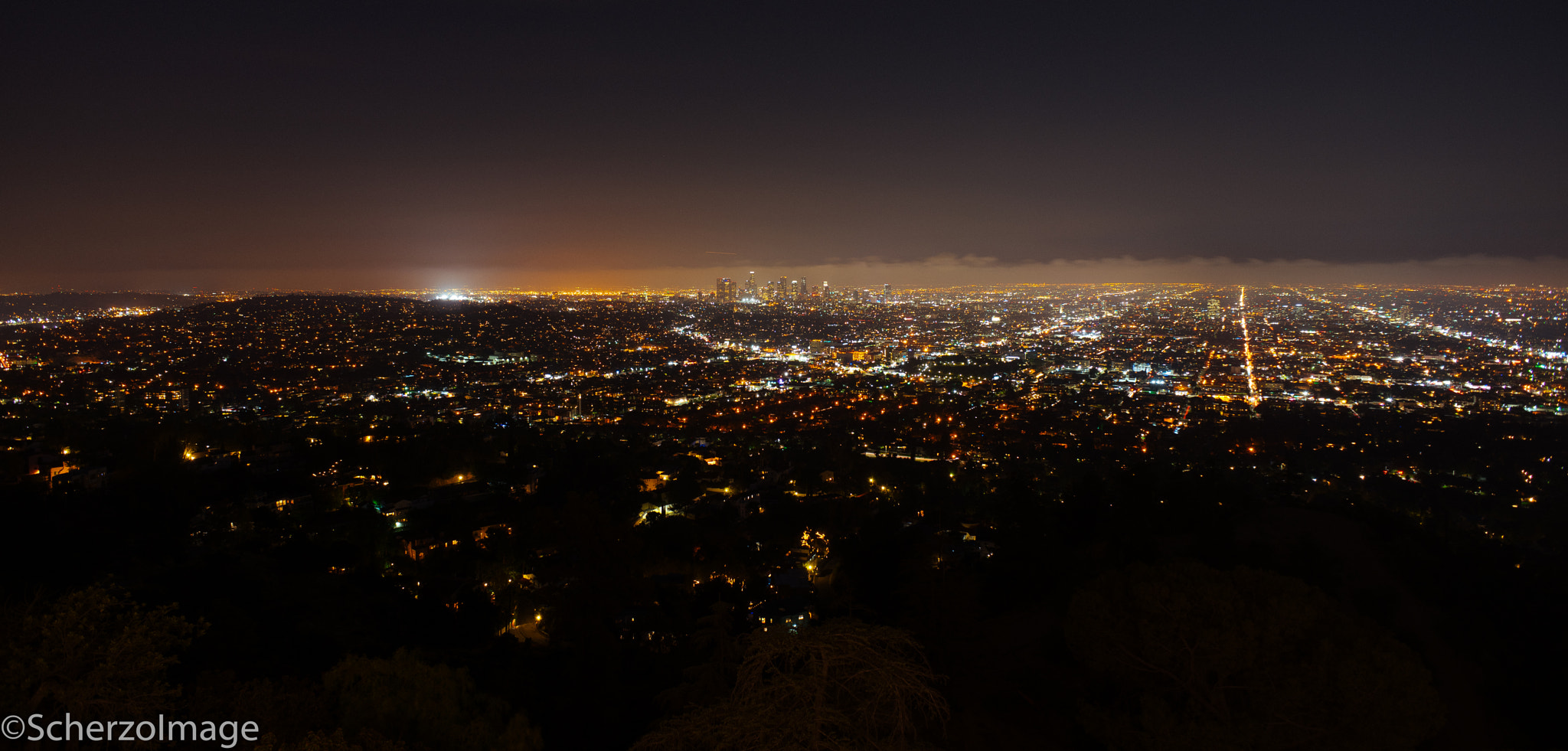 Sony a7R + Sony 20mm F2.8 sample photo. Night - la photography