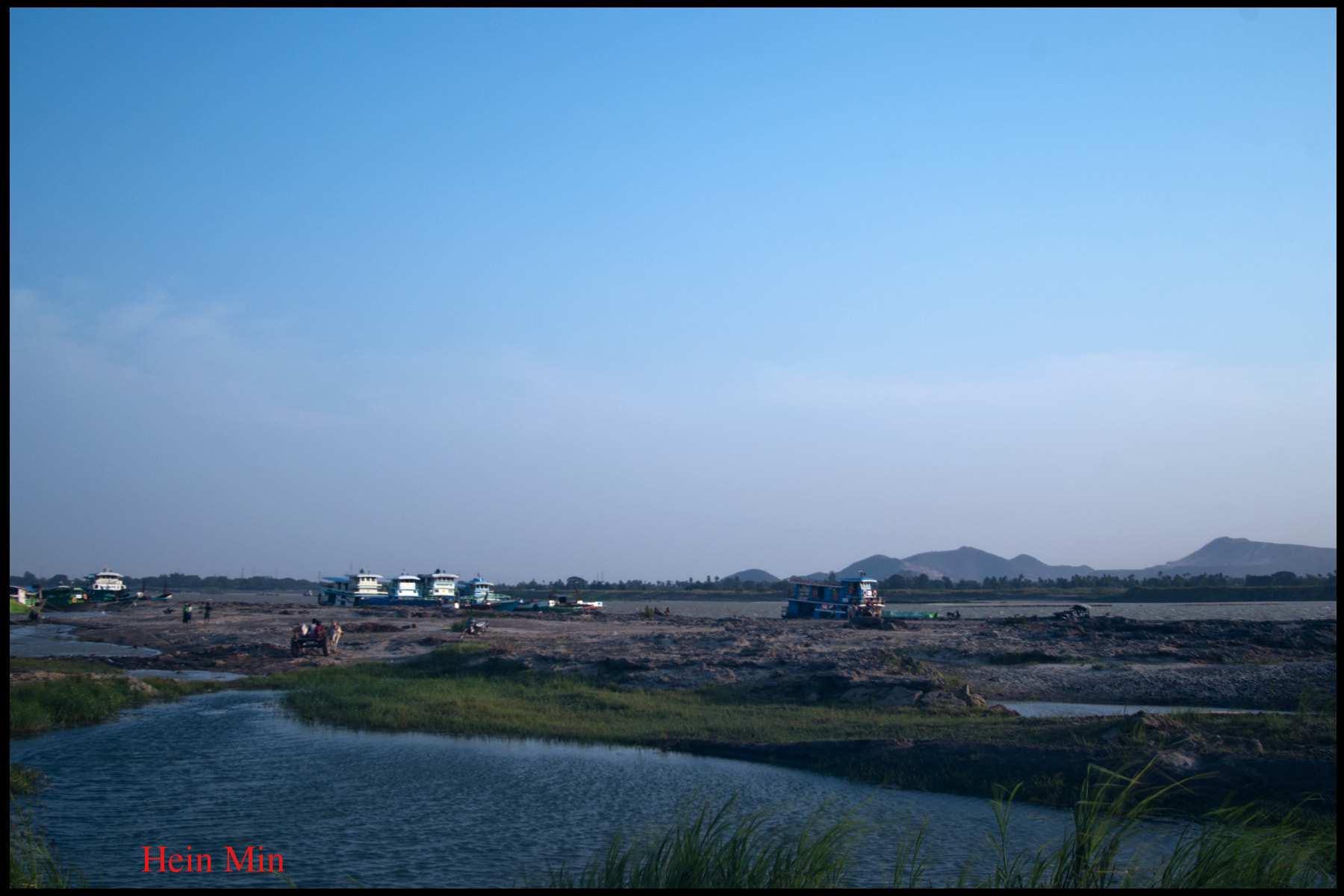 Nikon D90 + AF-S Zoom-Nikkor 24-85mm f/3.5-4.5G IF-ED sample photo. Chindwin river photography