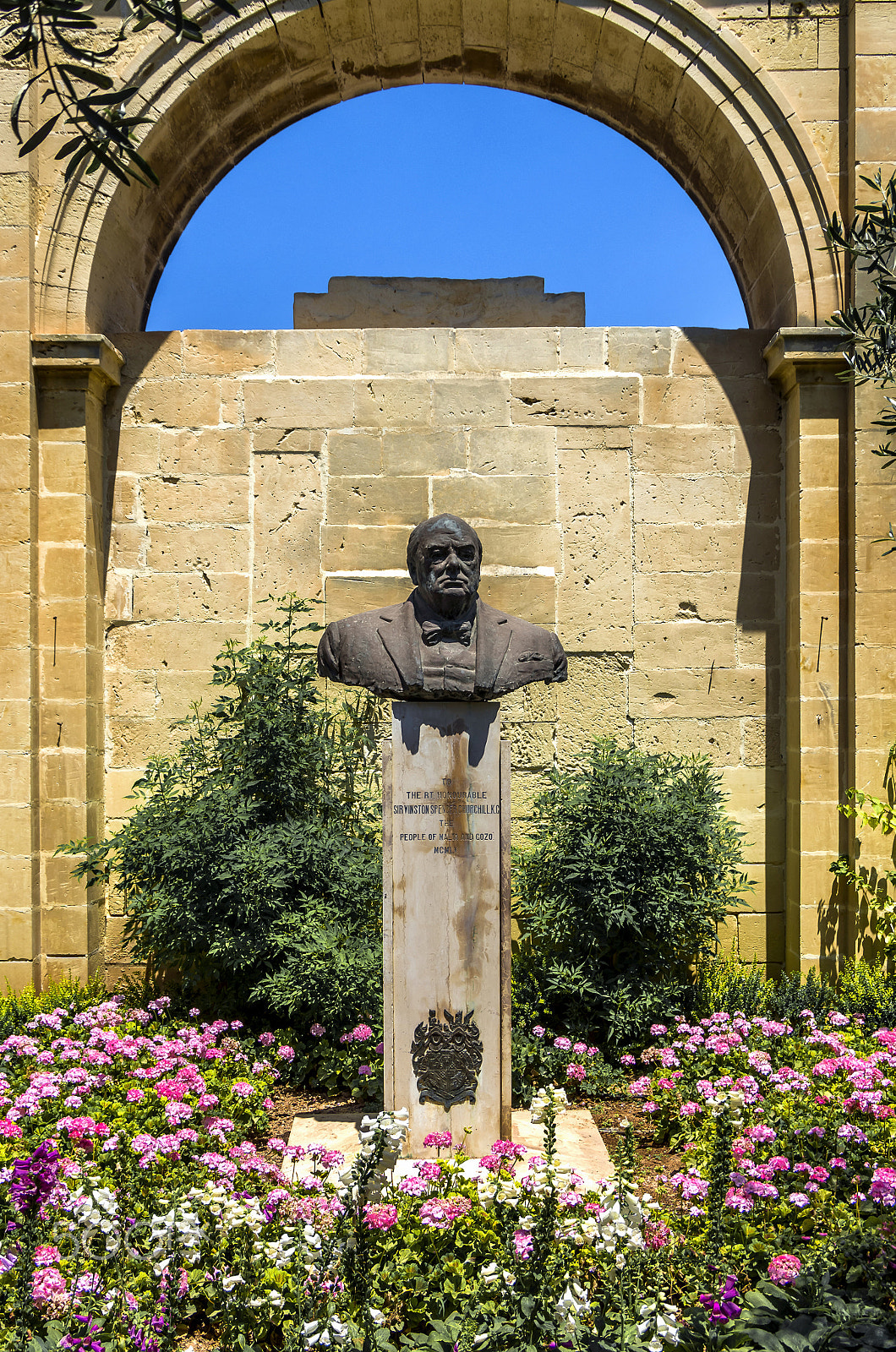 Pentax K-5 II + Pentax smc DA 16-45mm F4 ED AL sample photo. Malta - winston churchill photography