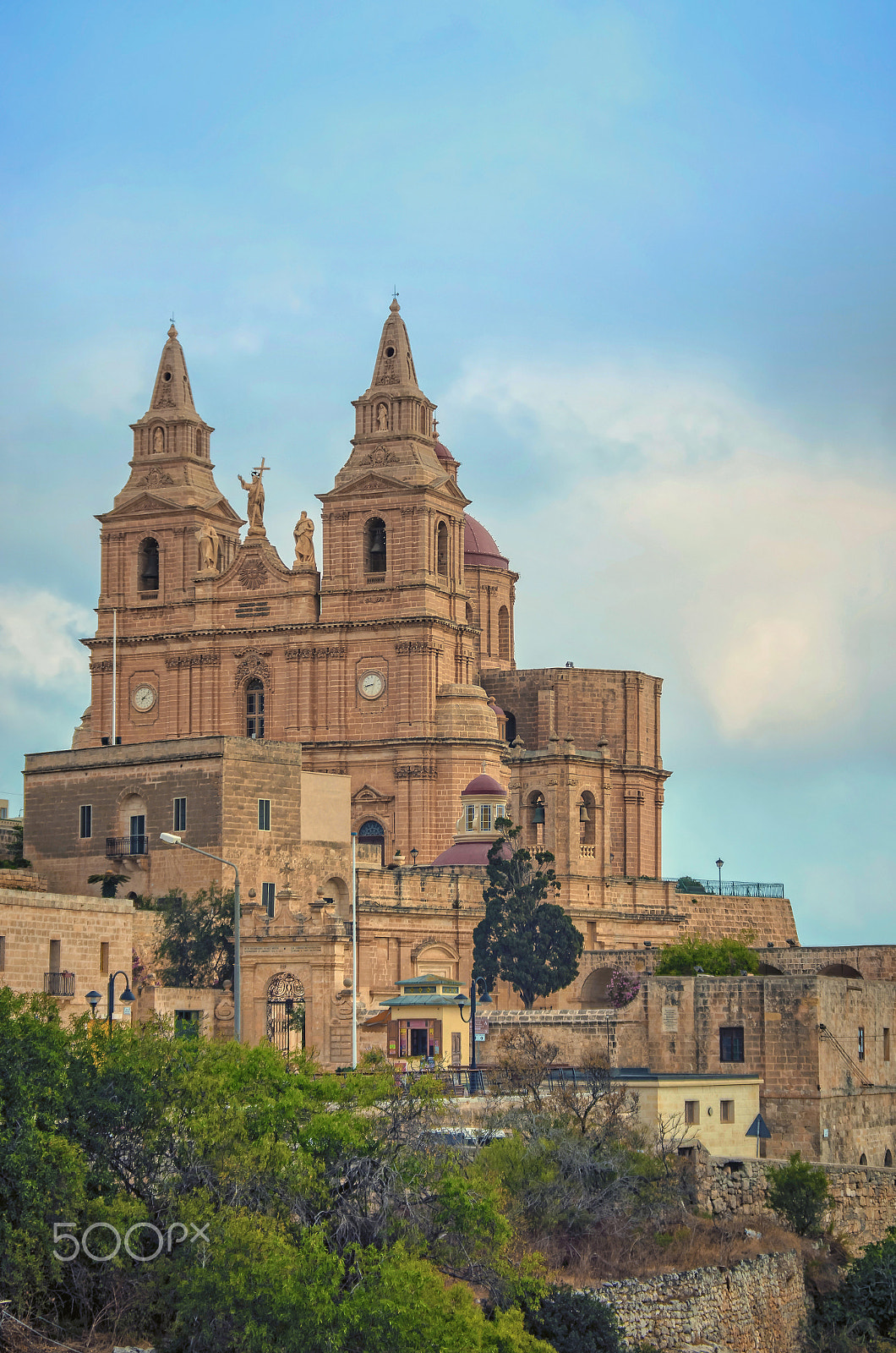 Pentax K-5 II + Pentax smc DA 50-200mm F4-5.6 ED sample photo. Malta - mellieha church photography