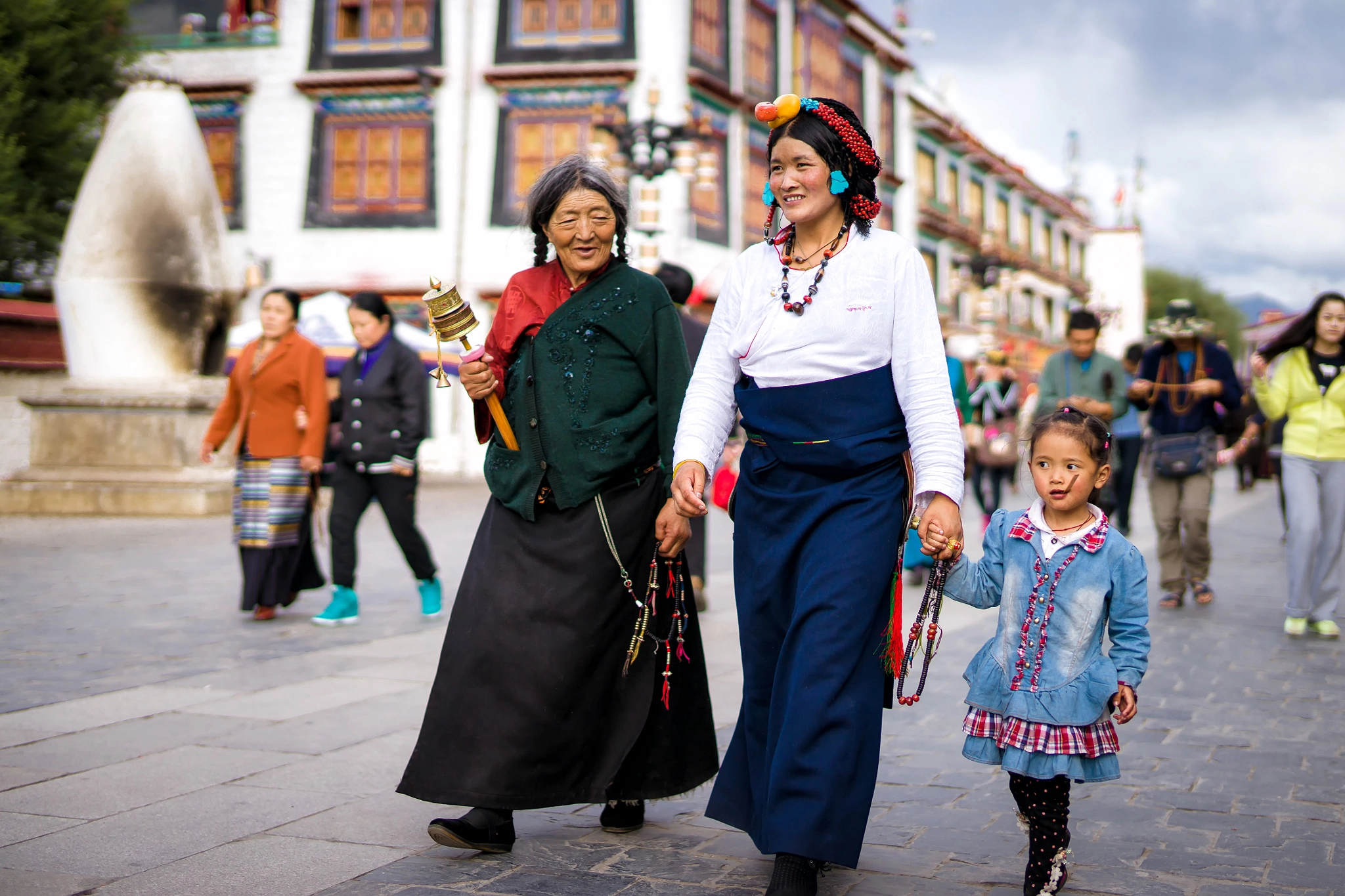 Sony a99 II + Sony Planar T* 50mm F1.4 ZA SSM sample photo. Three generations of tibetan women photography