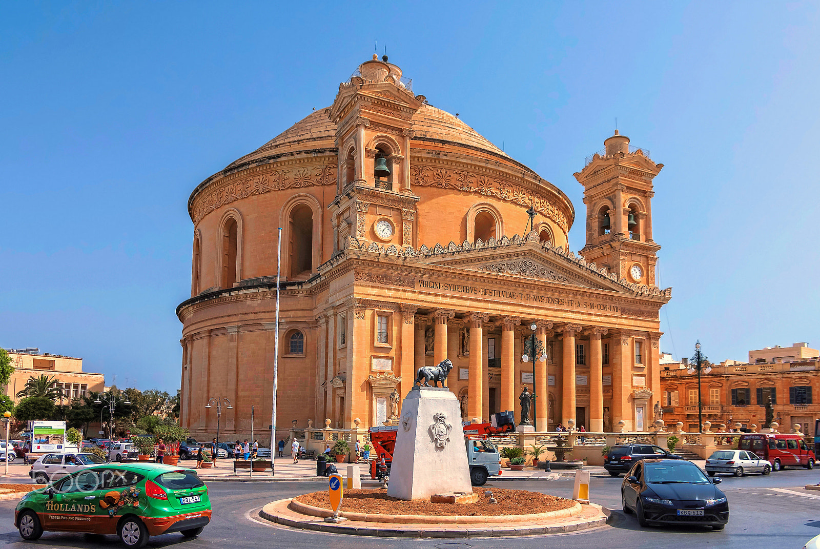 Pentax K200D sample photo. Malta - mosta rotunda photography