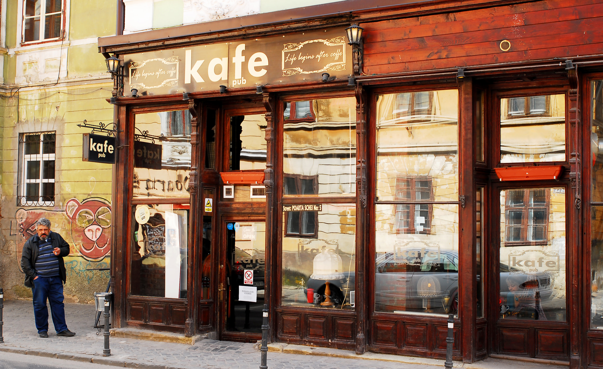 Nikon D200 sample photo. Street kafe photography