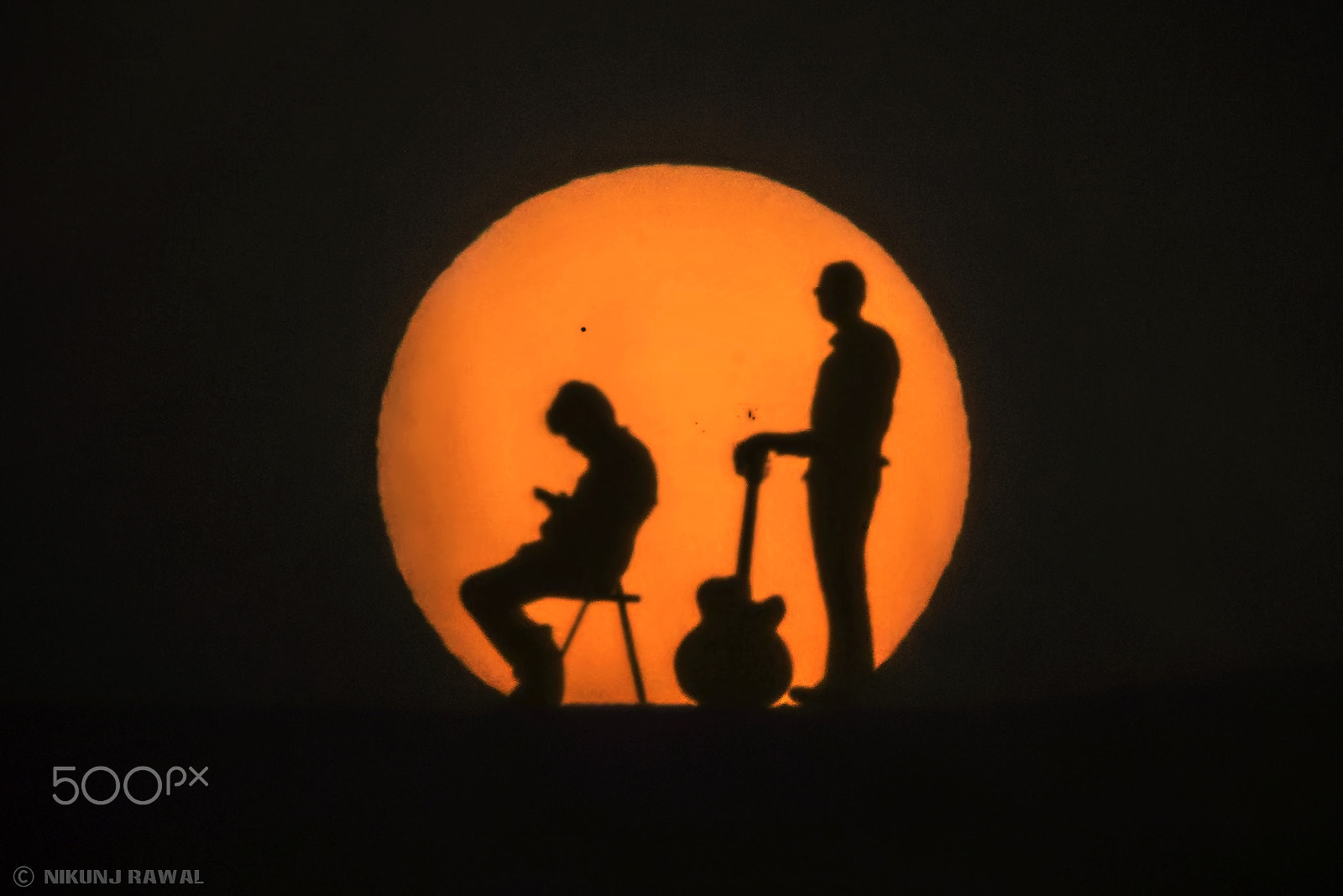 Tamron SP 150-600mm F5-6.3 Di VC USD sample photo. "sun, sunspots, mercury & humans" photography