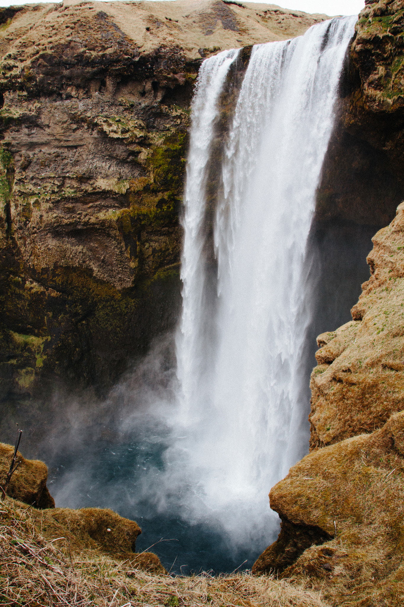 Canon EOS 60D + Canon EF 17-35mm f/2.8L sample photo. Skógafoss waterfall, iceland photography