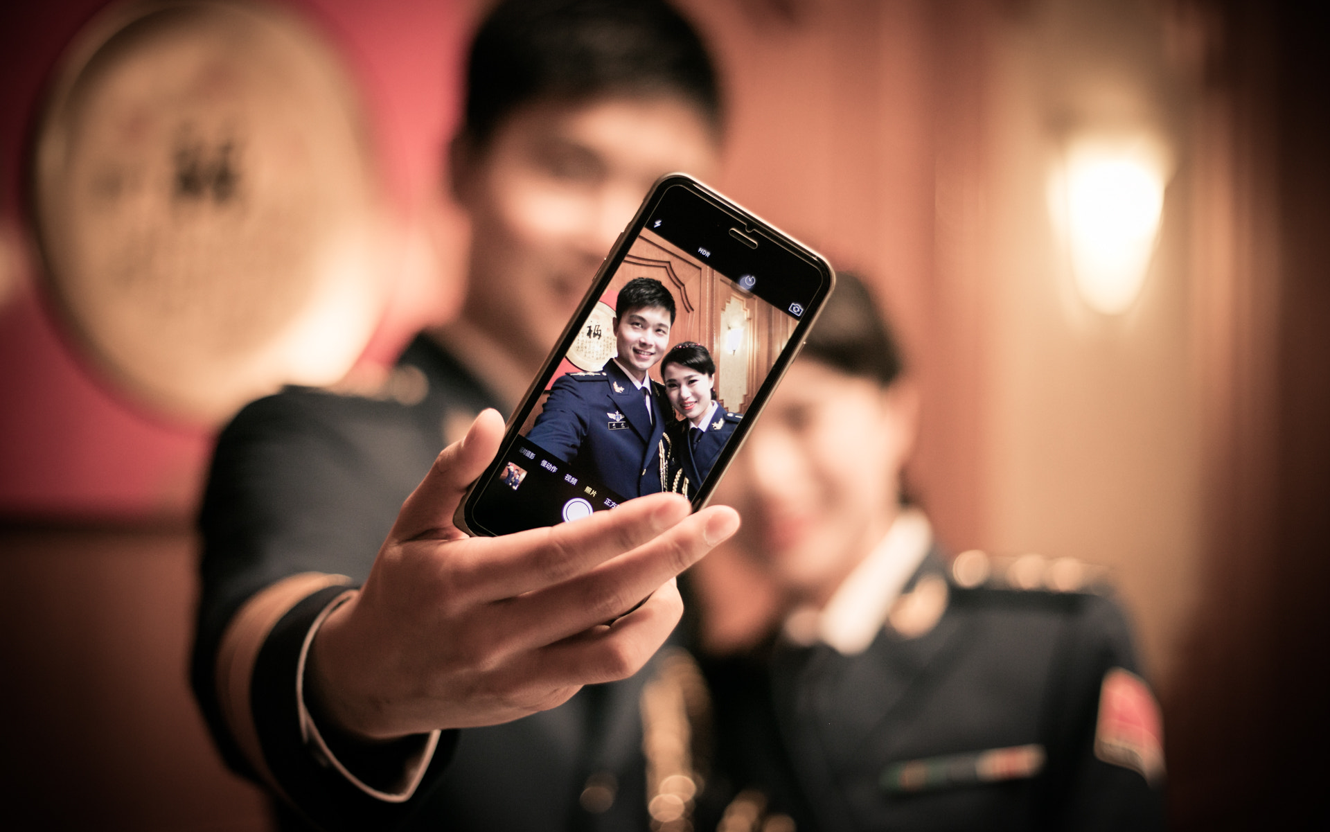 Canon EOS 5DS + Canon EF 50mm F1.4 USM sample photo. Smile photography