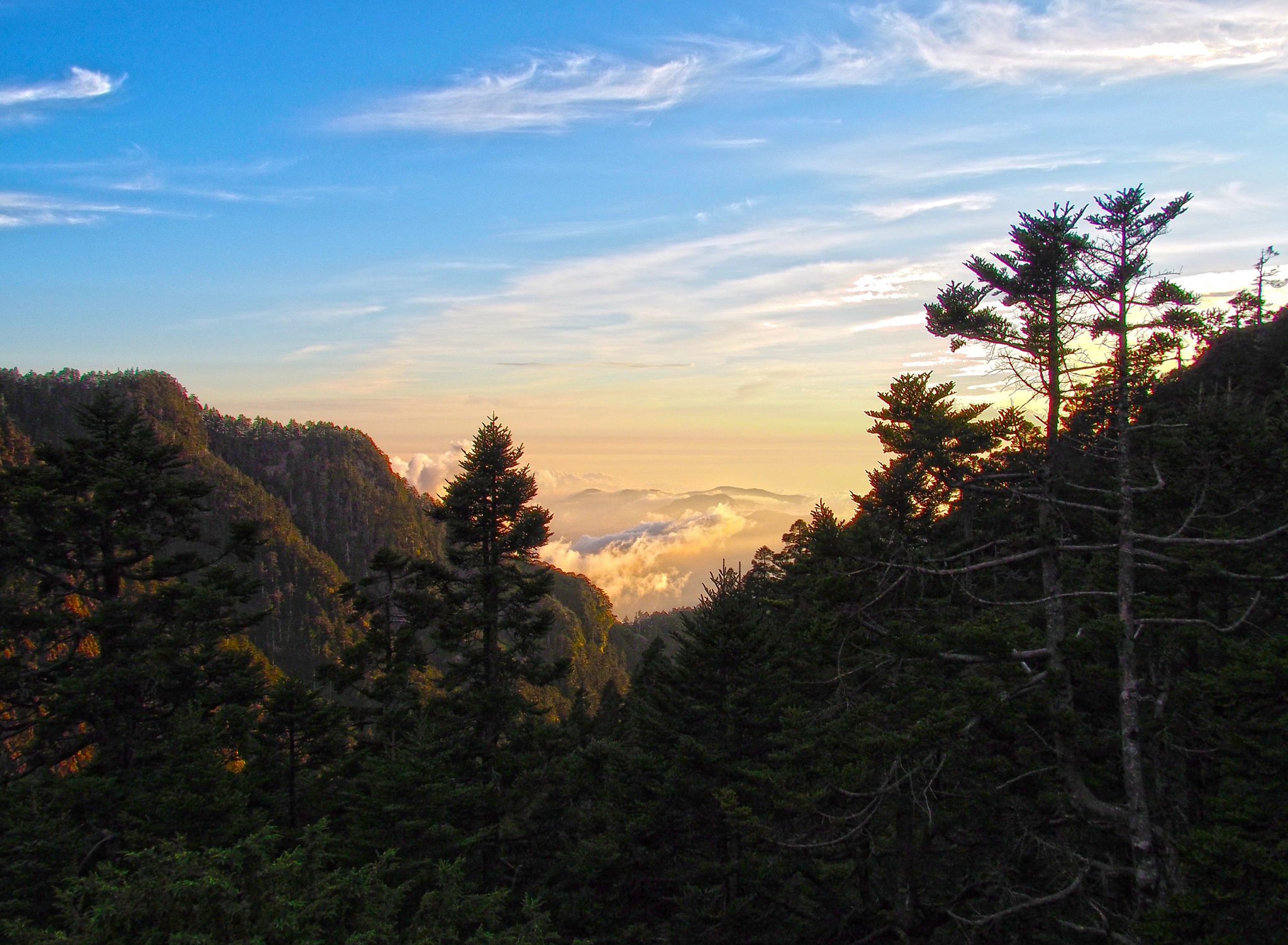 Tamron 14-150mm F3.5-5.8 Di III sample photo. Hdr afterglow sunset @ paiyun lodge photography