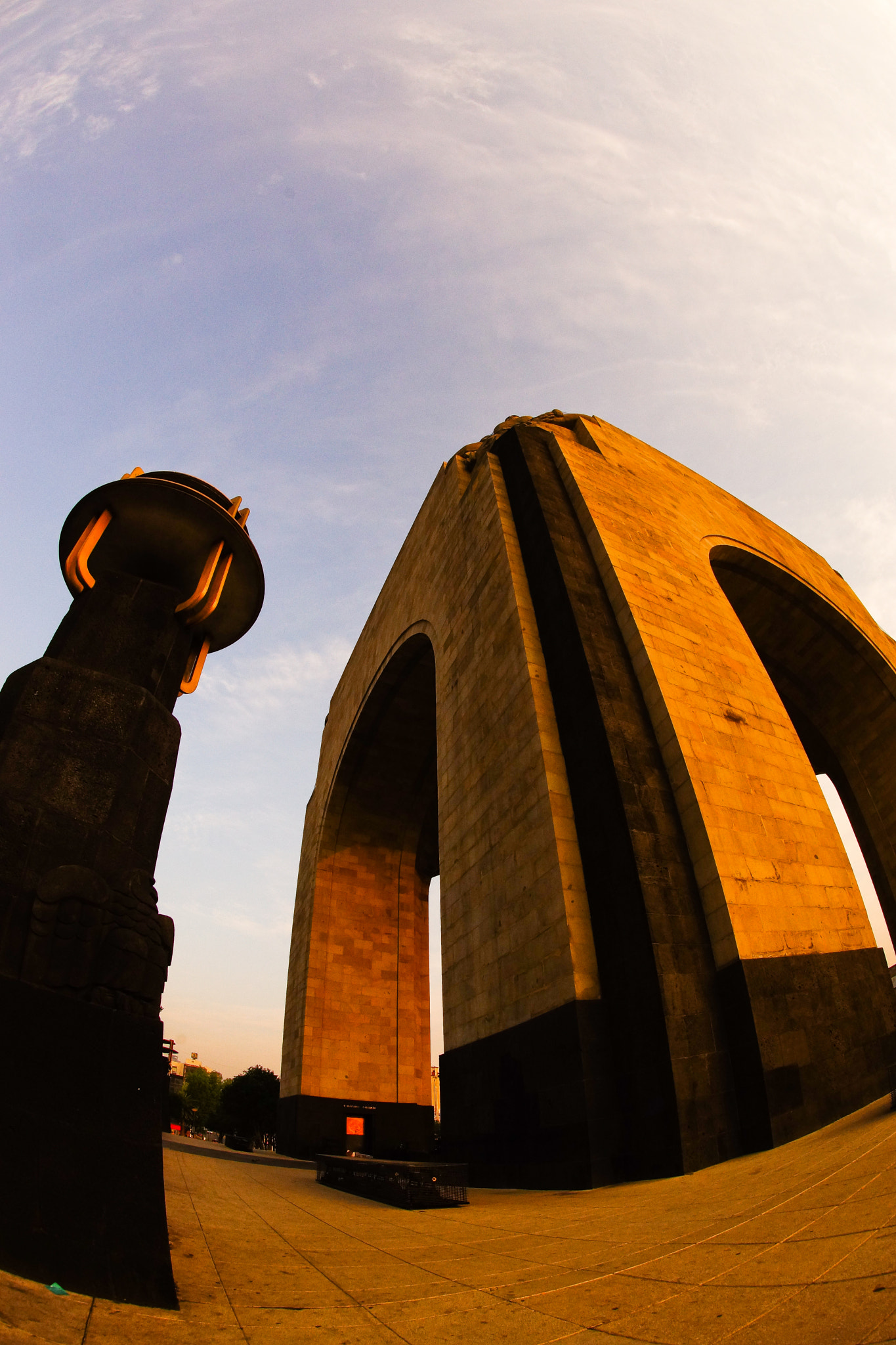 Sony a99 II + Sony 16mm F2.8 Fisheye sample photo. Revolución  photography