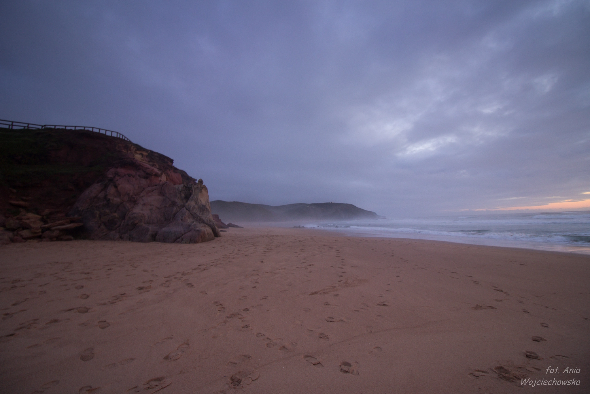 Canon EF-S 10-18mm F4.5–5.6 IS STM sample photo. Sunset in portugal photography